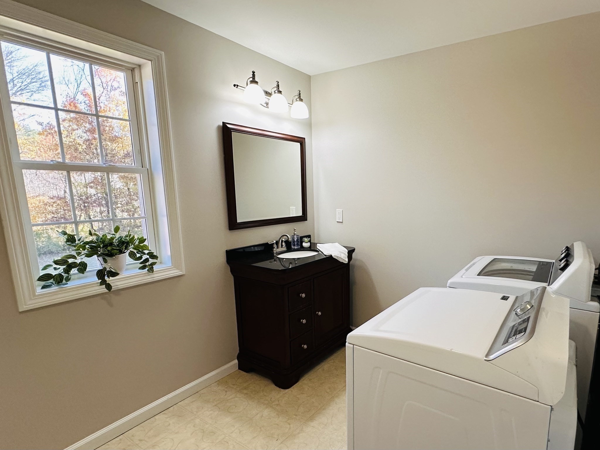 16 Rita Ln, Belchertown, MA 01007 - Image 24