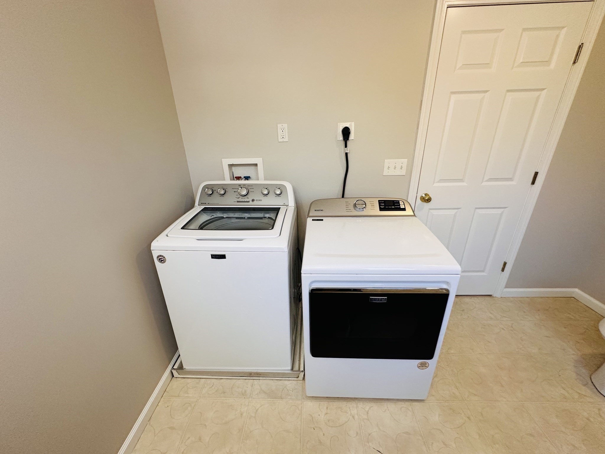 16 Rita Ln, Belchertown, MA 01007 - Image 25