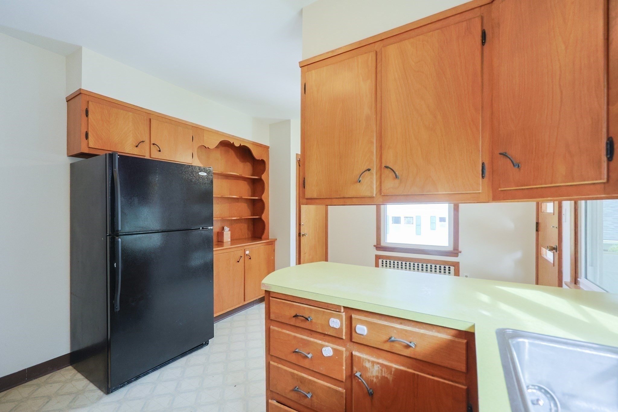 66 Meadow Ln, Somerset, MA 02726 - Image 14