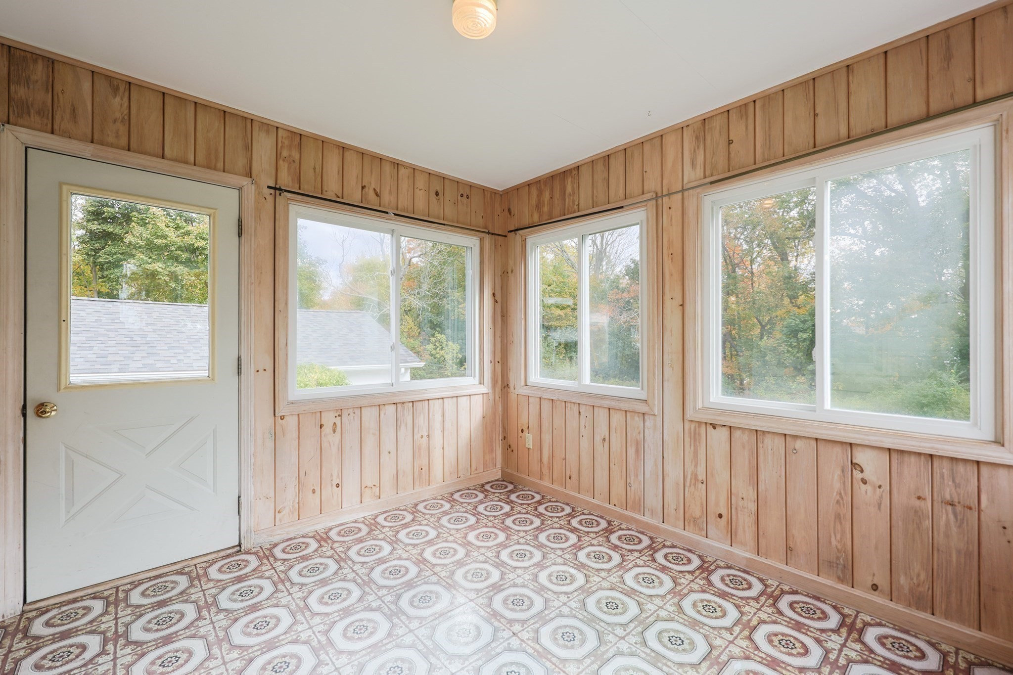 66 Meadow Ln, Somerset, MA 02726 - Image 18