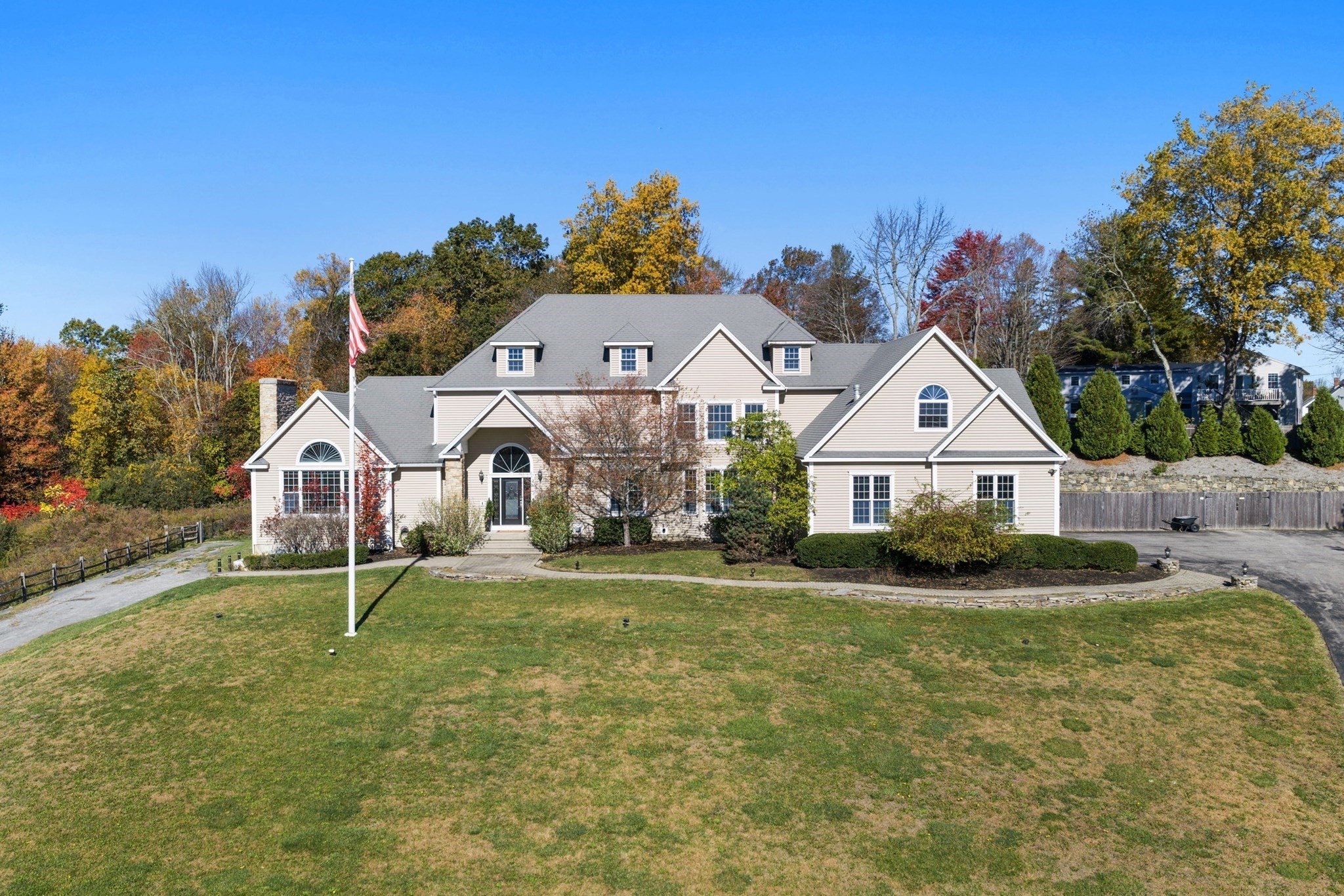 6 Brickyard Rd, Leicester, MA 01524 - Image 2