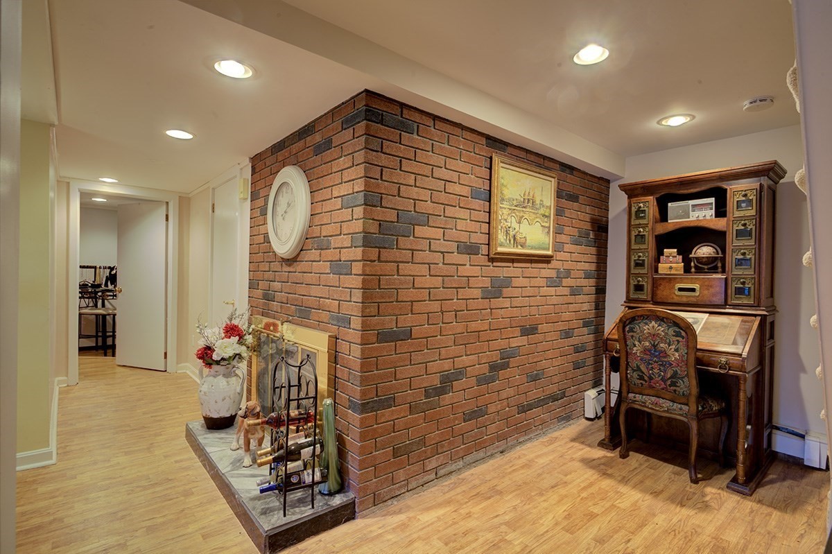 26 Newhall St, Revere, MA 02151 - Image 33