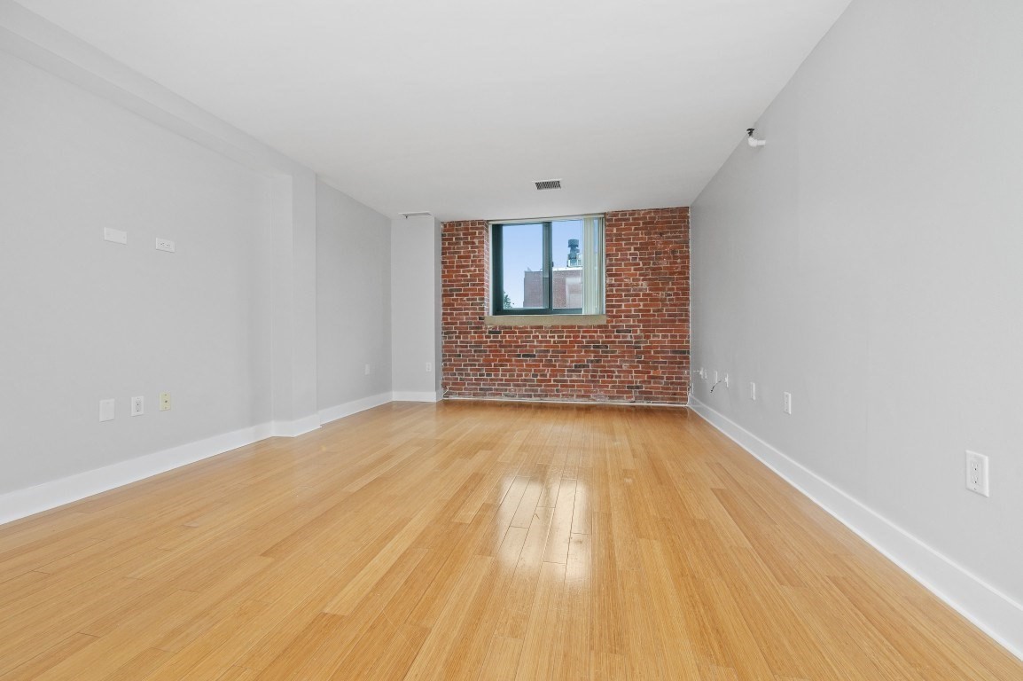 42 8th Unit 2302, Charlestown, Boston, MA 02129 - Image 2
