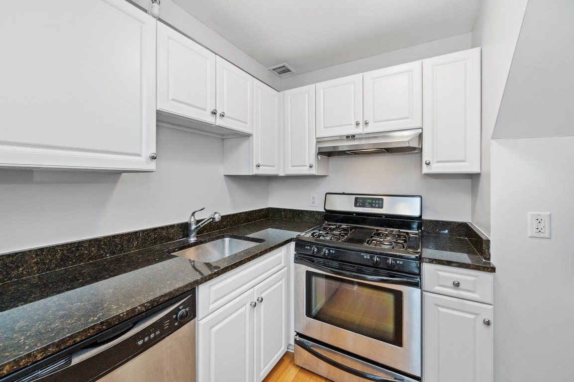 42 8th Unit 2302, Charlestown, Boston, MA 02129 - Image 7