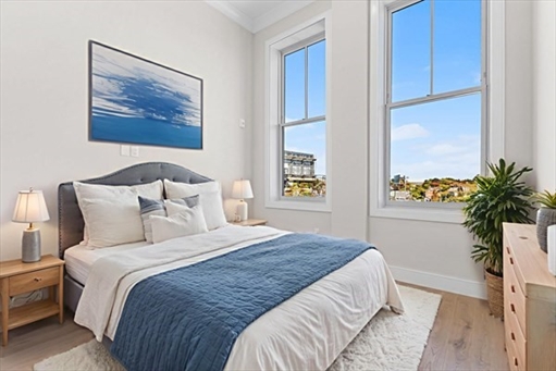 4 Franklin St, Apt 302