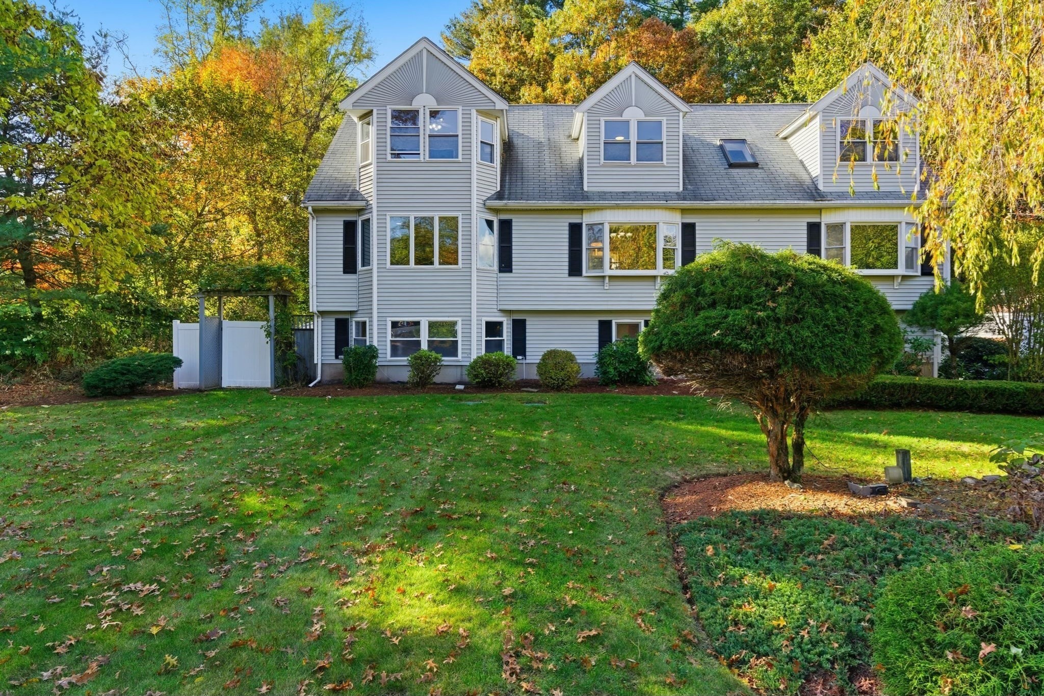 8 McDonald Rd, Wilmington, MA 01887