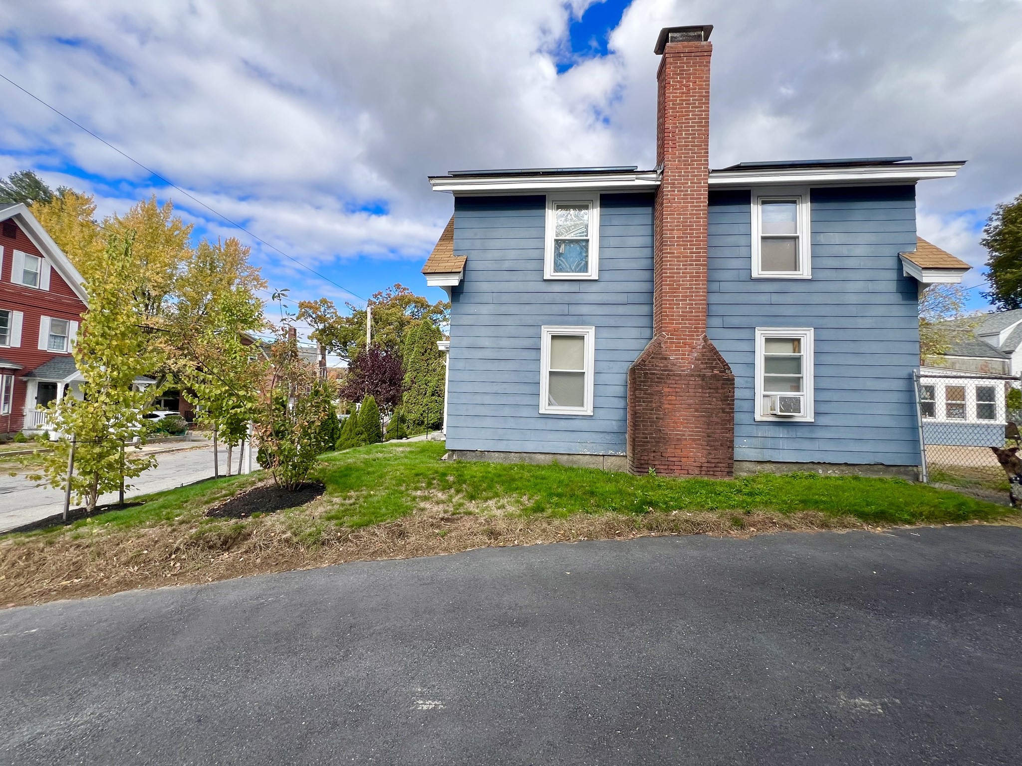 11 Oak St, Fitchburg, MA 01420 - Image 3