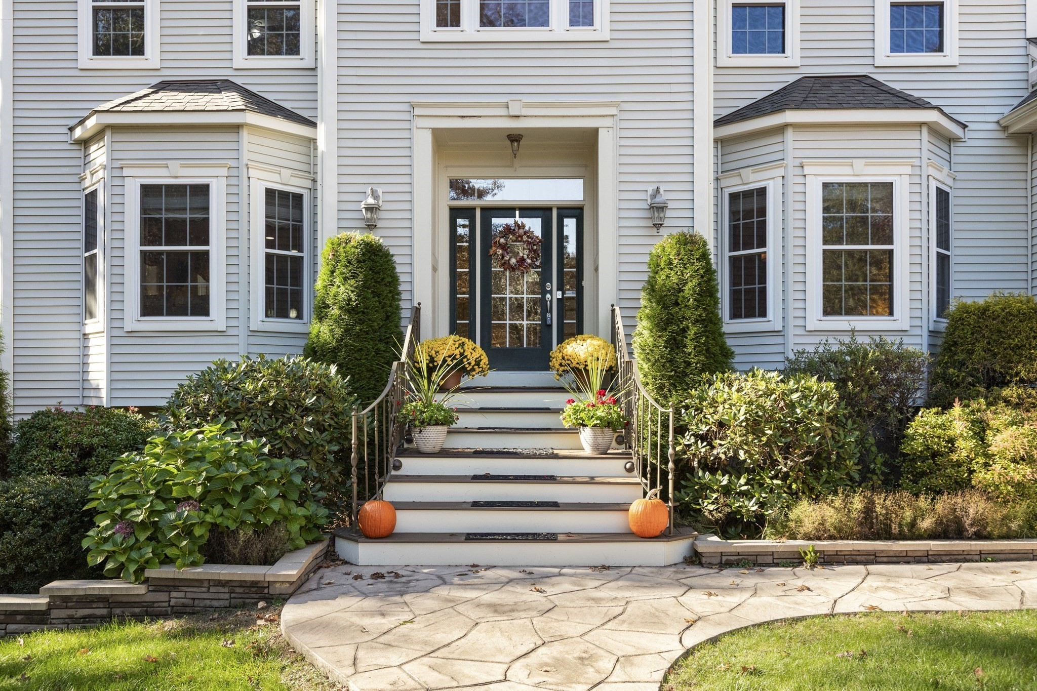 16 Hilltop Dr, Douglas, MA 01516 - Image 2