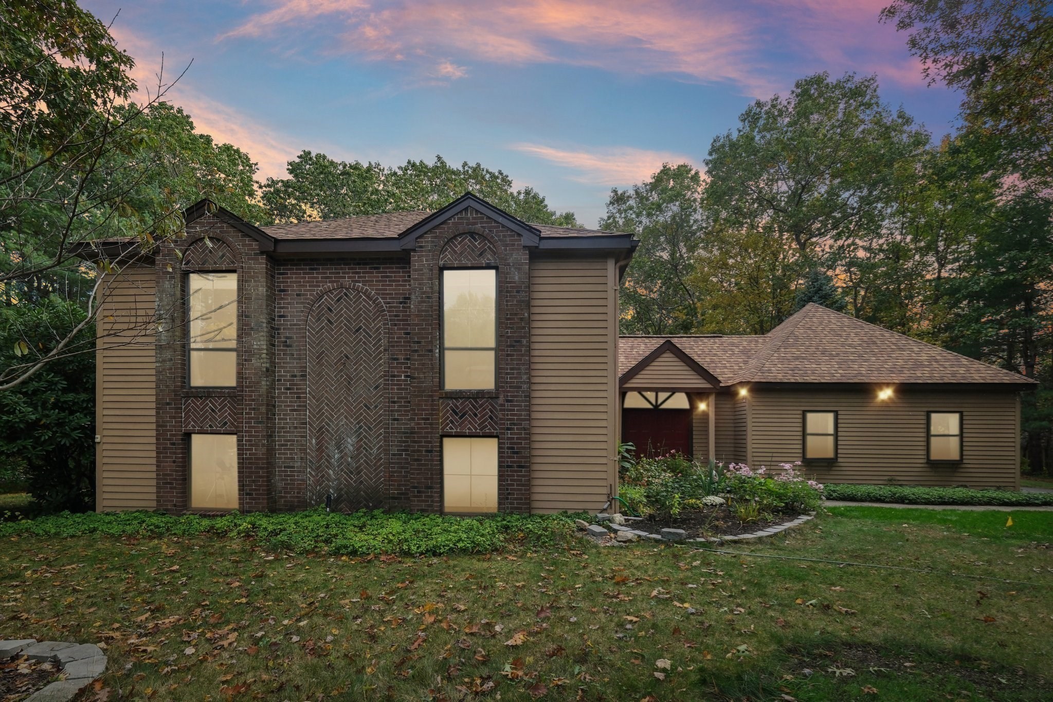 3 Wampanoag Rd, Sharon, MA 02067