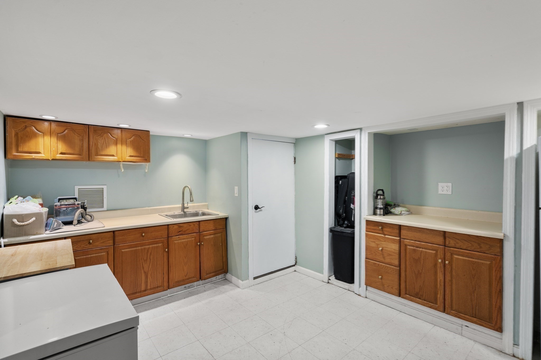 425 Pleasant St, Marlborough, MA 01752 - Image 22