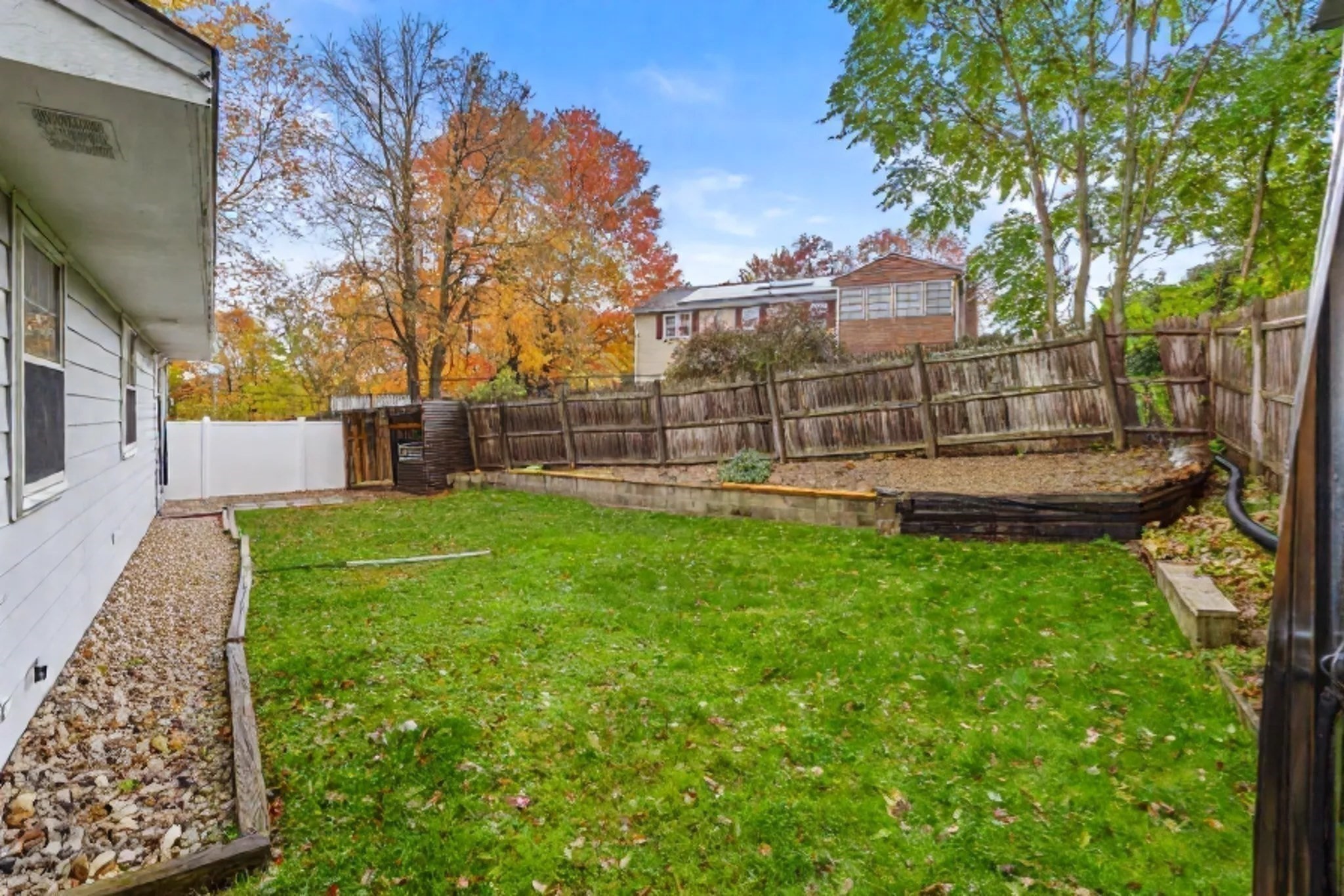 425 Pleasant St, Marlborough, MA 01752 - Image 33