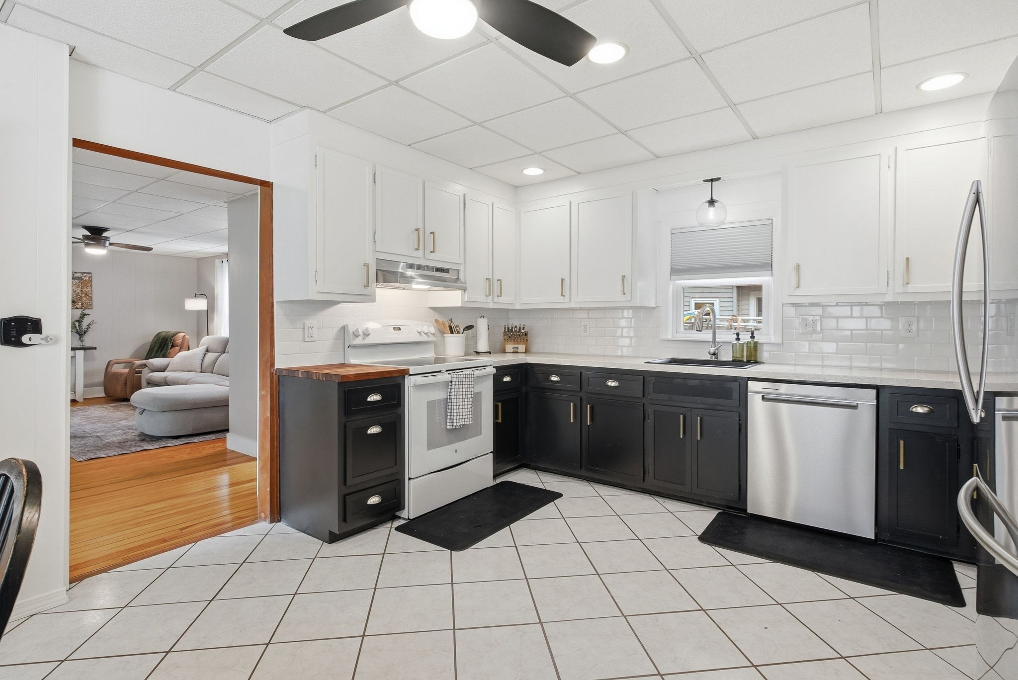 15 Anderson Ave, Worcester, MA 01604 - Image 13