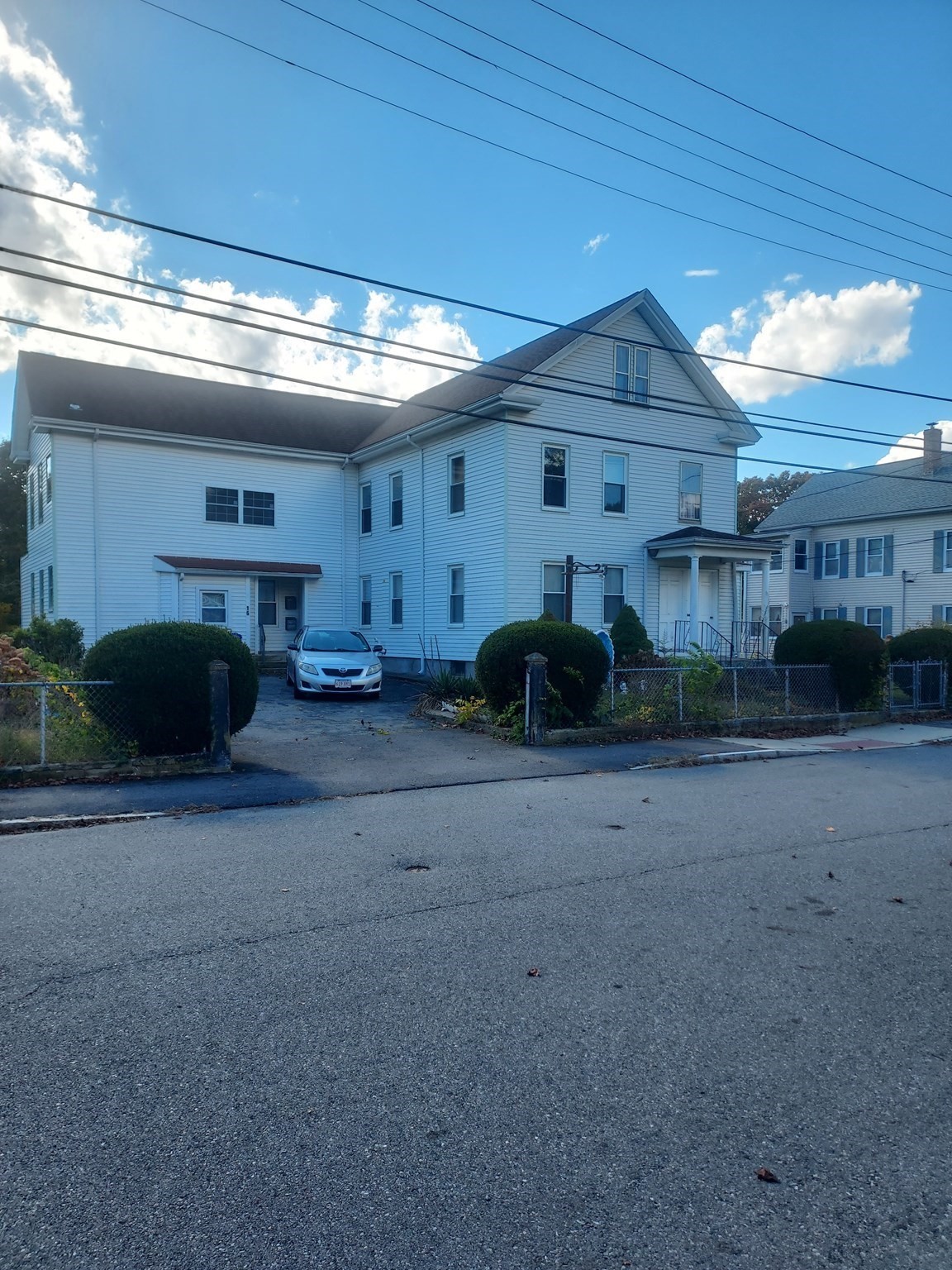 16 Kilton St, Taunton, MA 02780