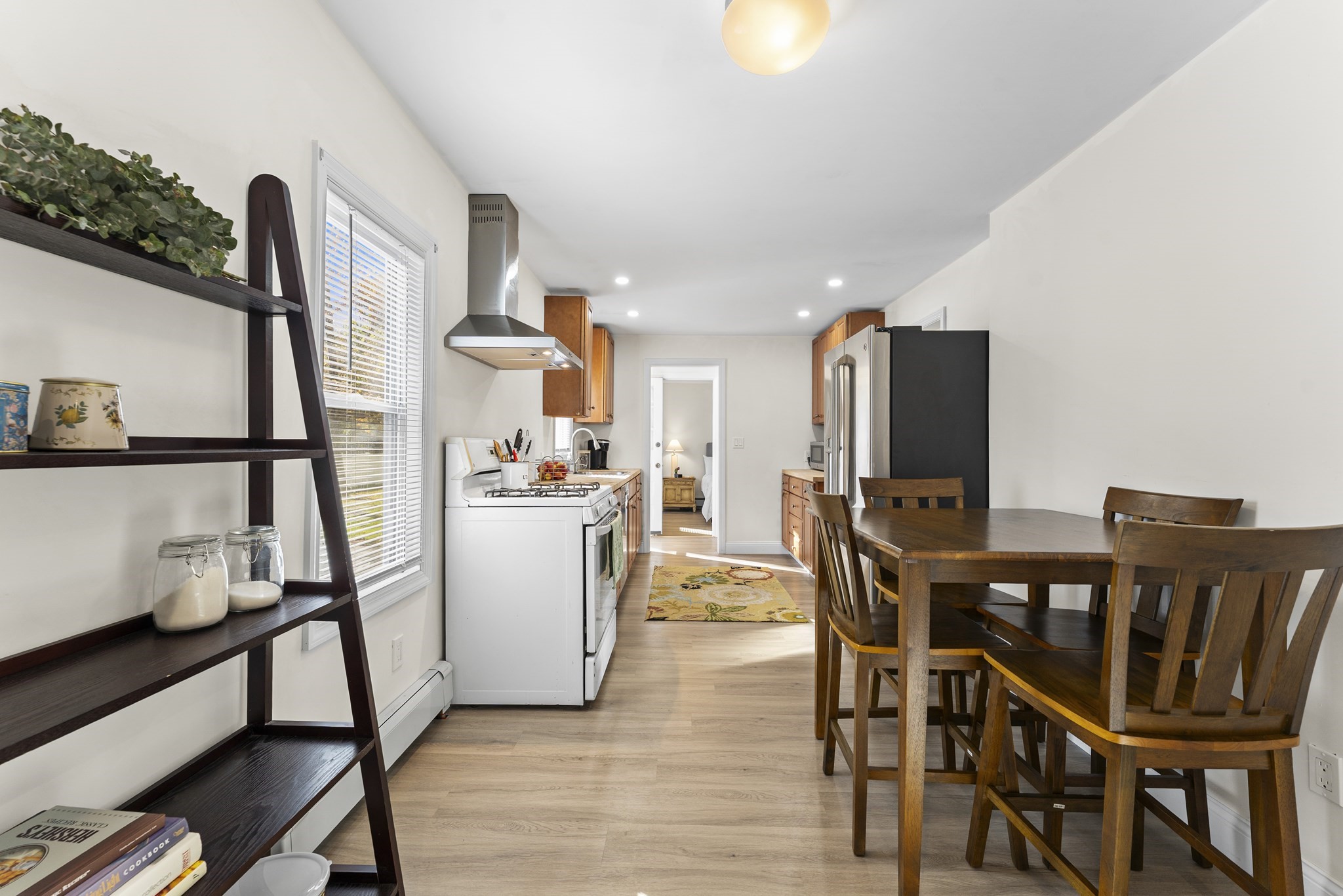 1011 Webster St, Needham, MA 02492 - Image 20