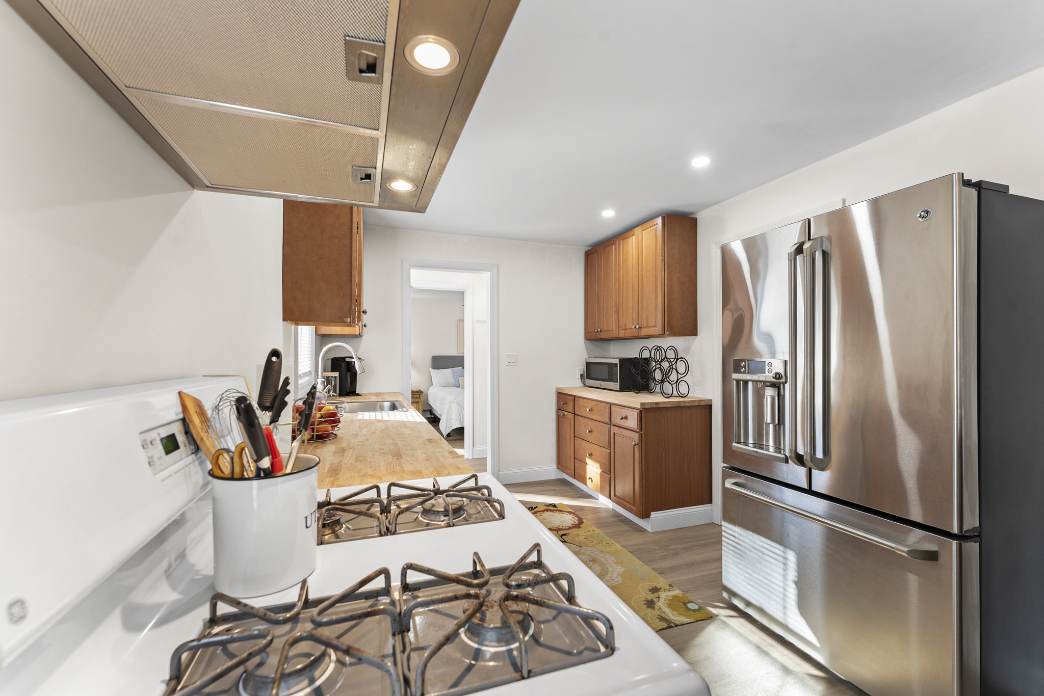 1011 Webster St, Needham, MA 02492 - Image 21