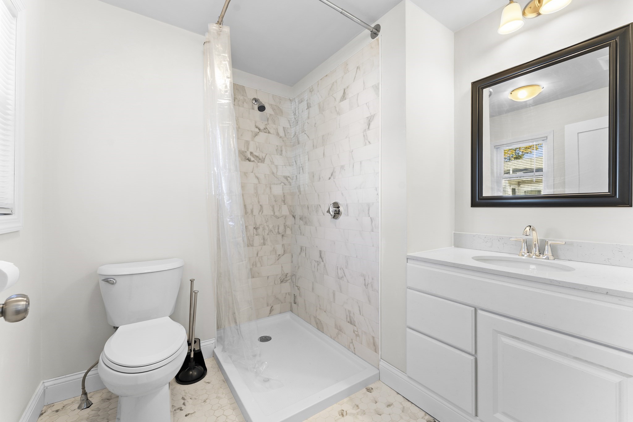 1011 Webster St, Needham, MA 02492 - Image 35