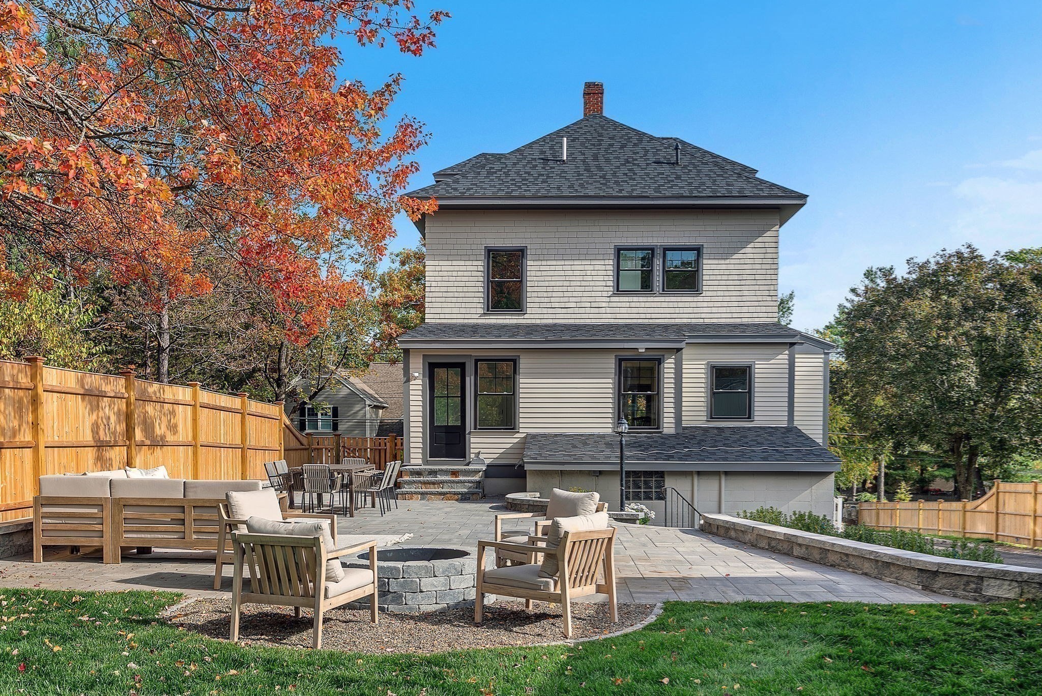 16 Oak Street, Wellesley, MA 02482 - Image 3