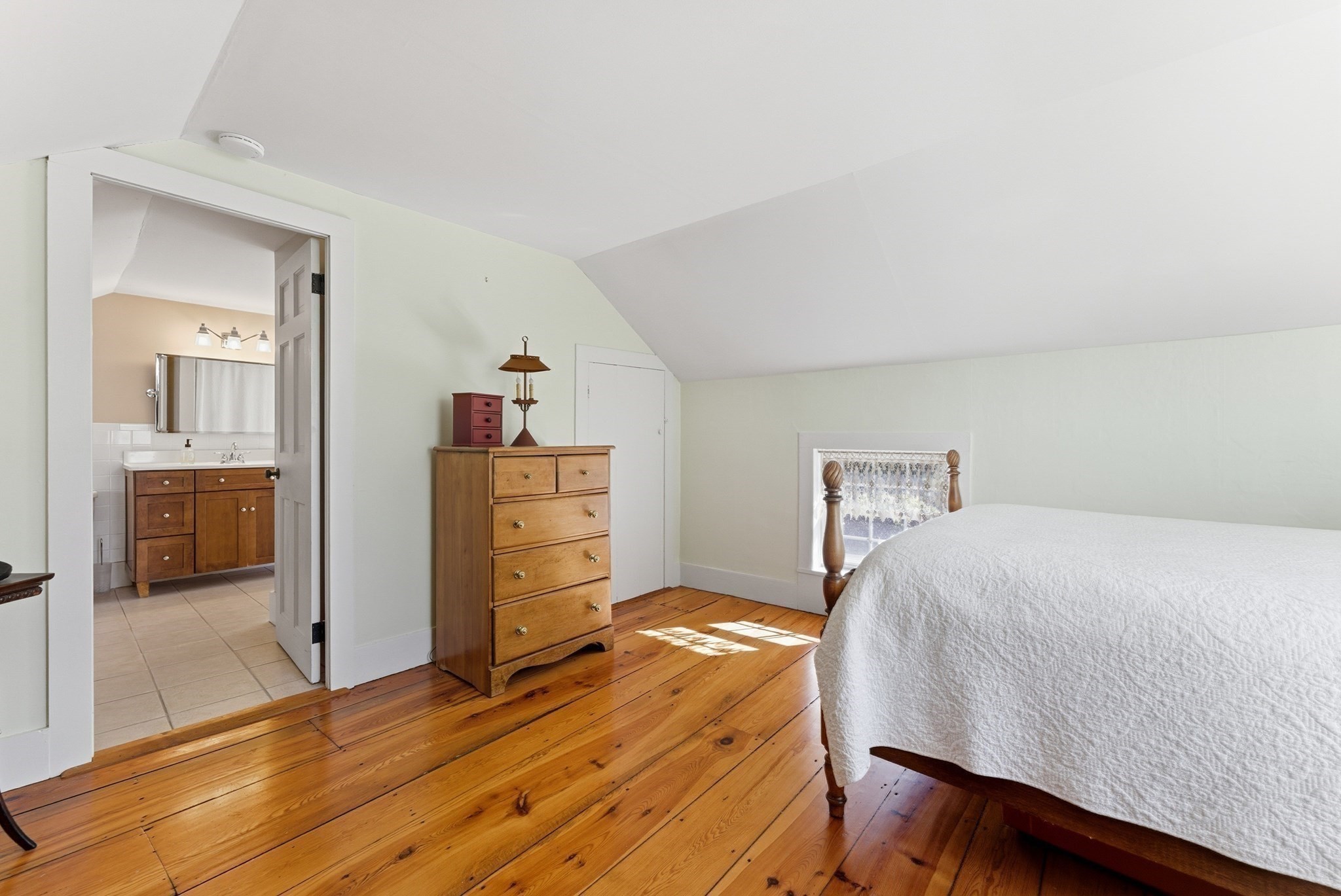 37 Central Street, West Brookfield, MA 01585 - Image 28