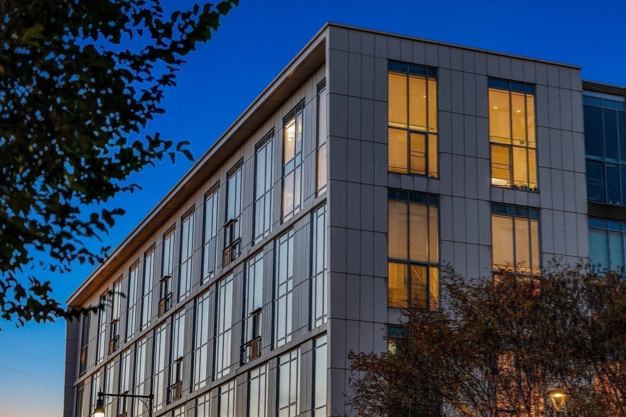 1 Earhart St Unit 705, Cambridge, MA 02141