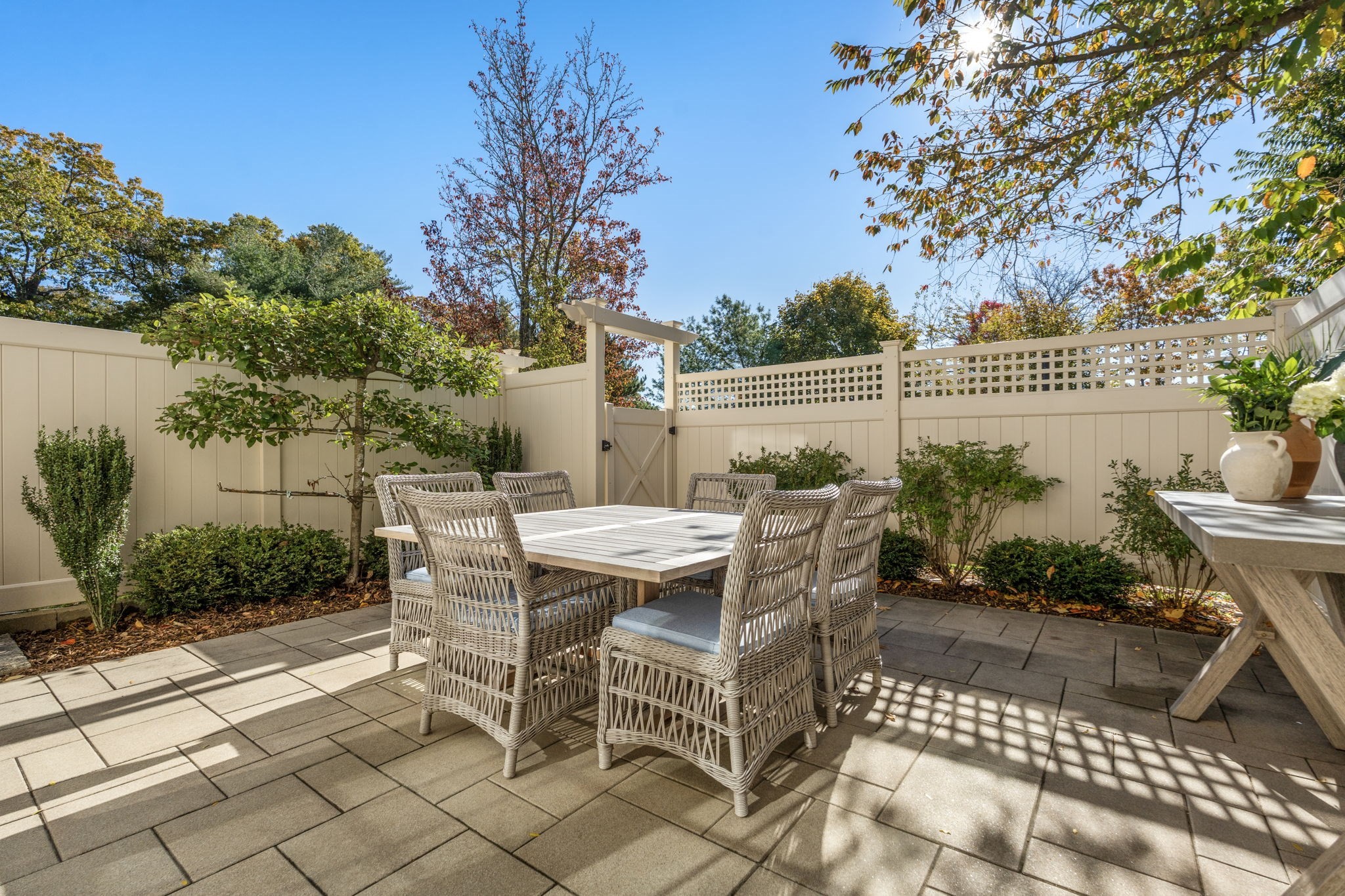 11 Oak Street Unit 62, Wellesley, MA 02482 - Image 2