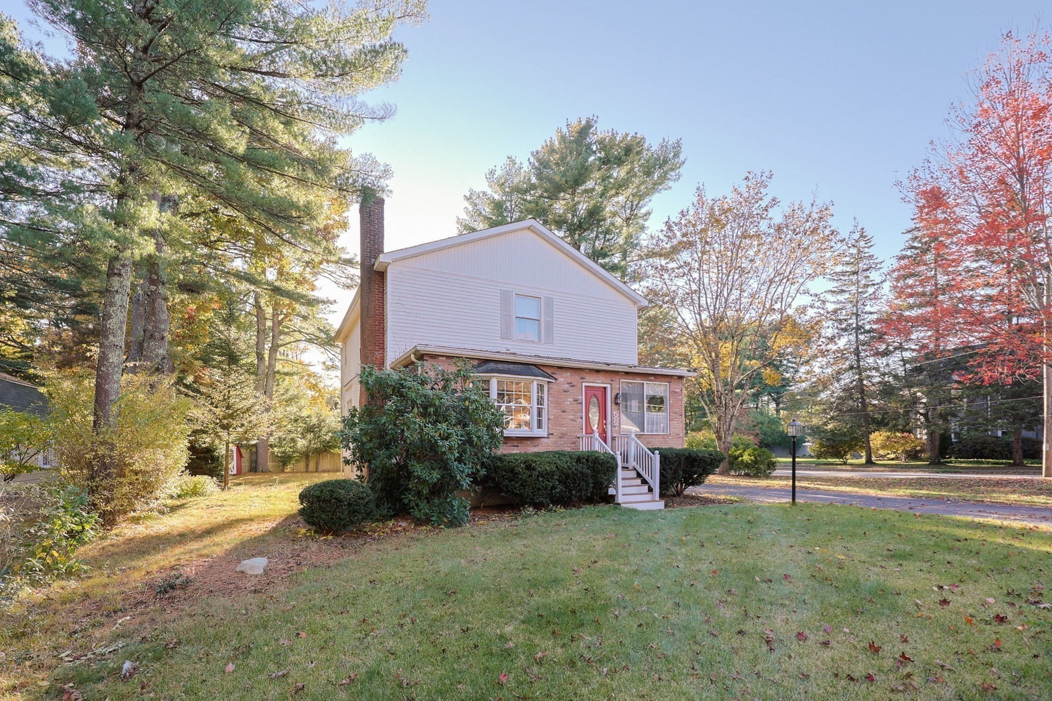 587 Common St, Walpole, MA 02081 - Image 2