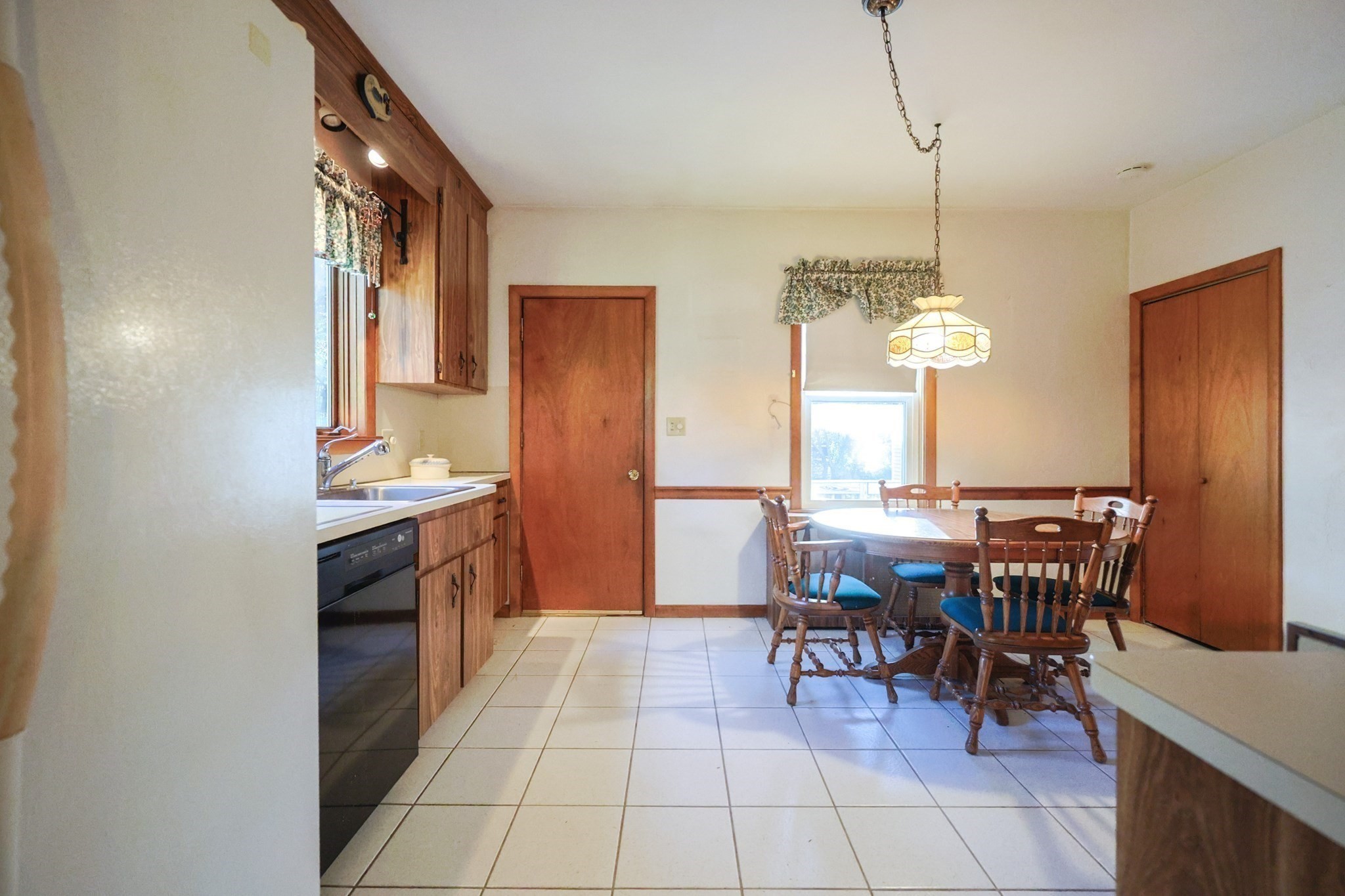 587 Common St, Walpole, MA 02081 - Image 12