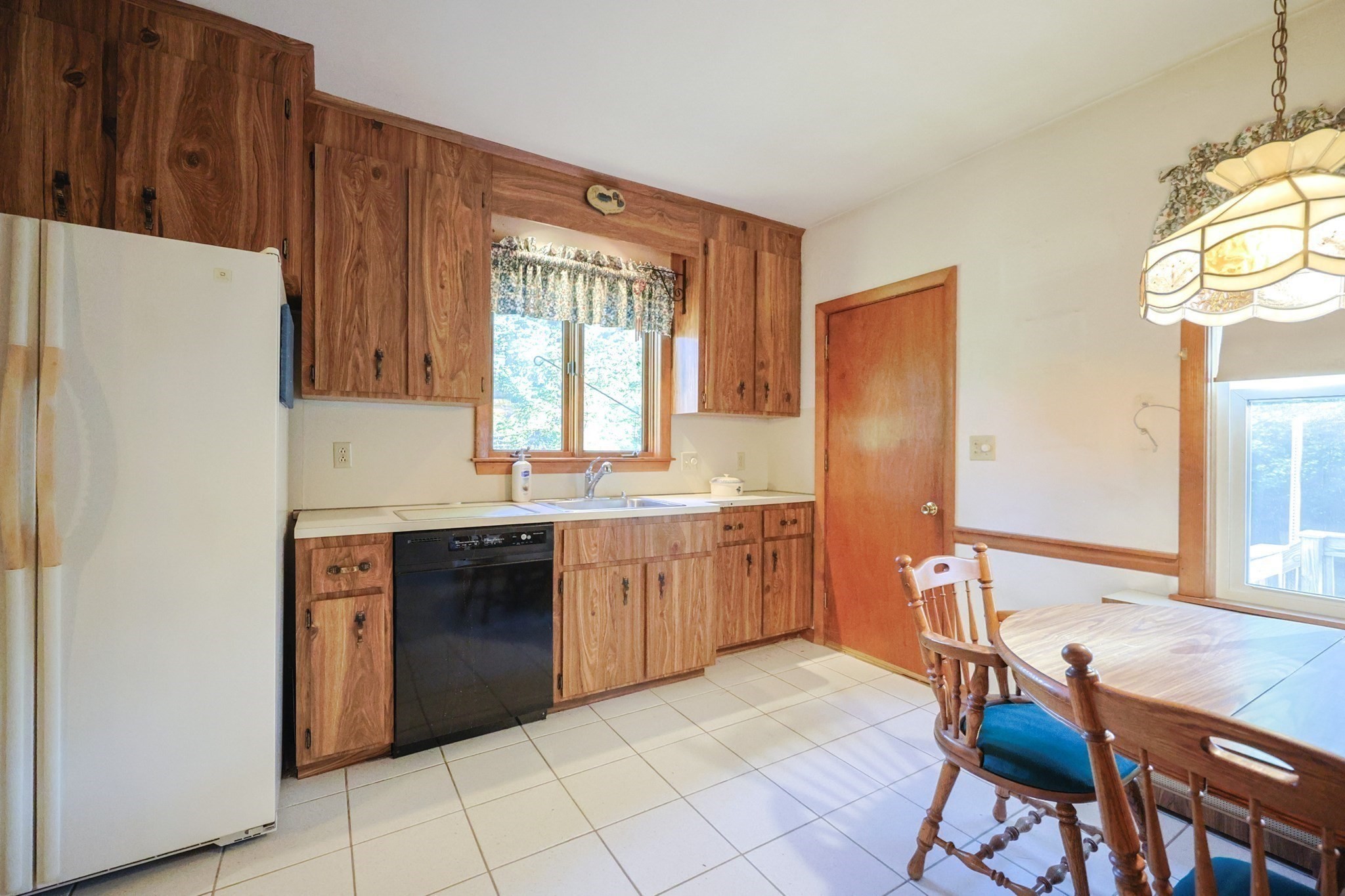 587 Common St, Walpole, MA 02081 - Image 10