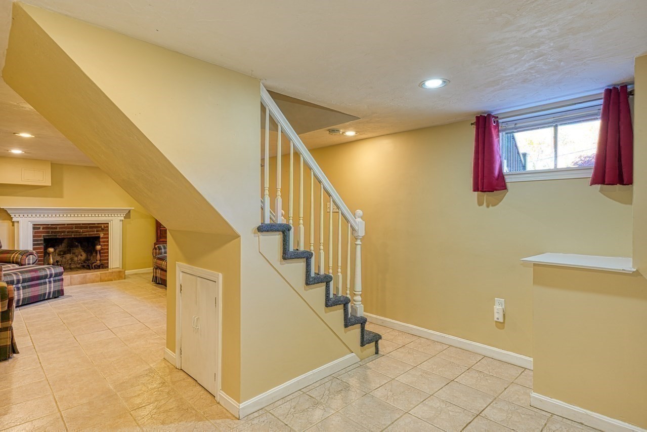 238 W. Hill Rd, Marlborough, MA 01752 - Image 17