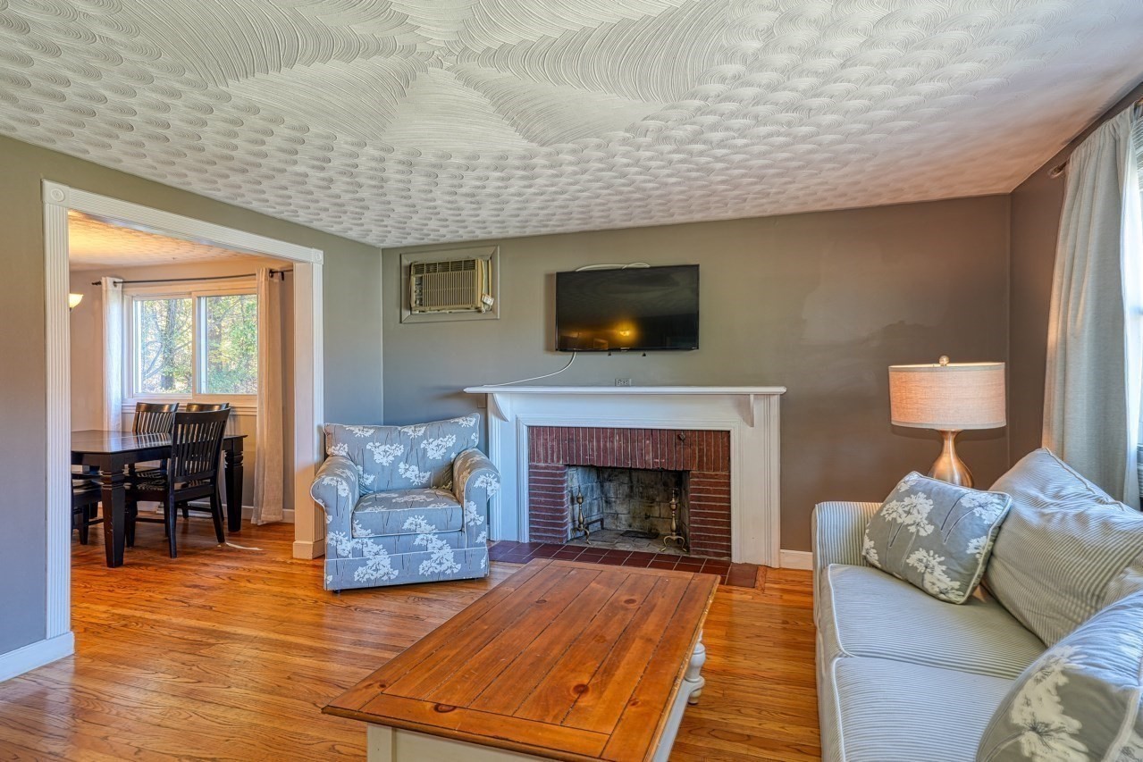 238 W. Hill Rd, Marlborough, MA 01752 - Image 3