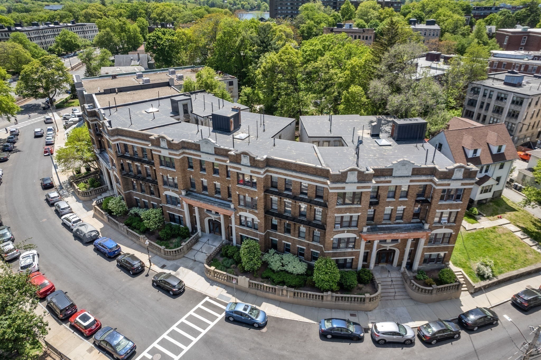 24 Sidlaw Rd Unit 12, Boston College, Boston, MA 02135 - Image 14