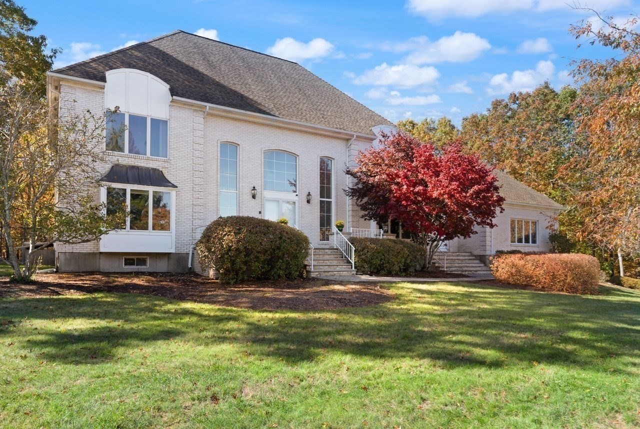 74 Eisenhower Dr., Sharon, MA 02067 - Image 3