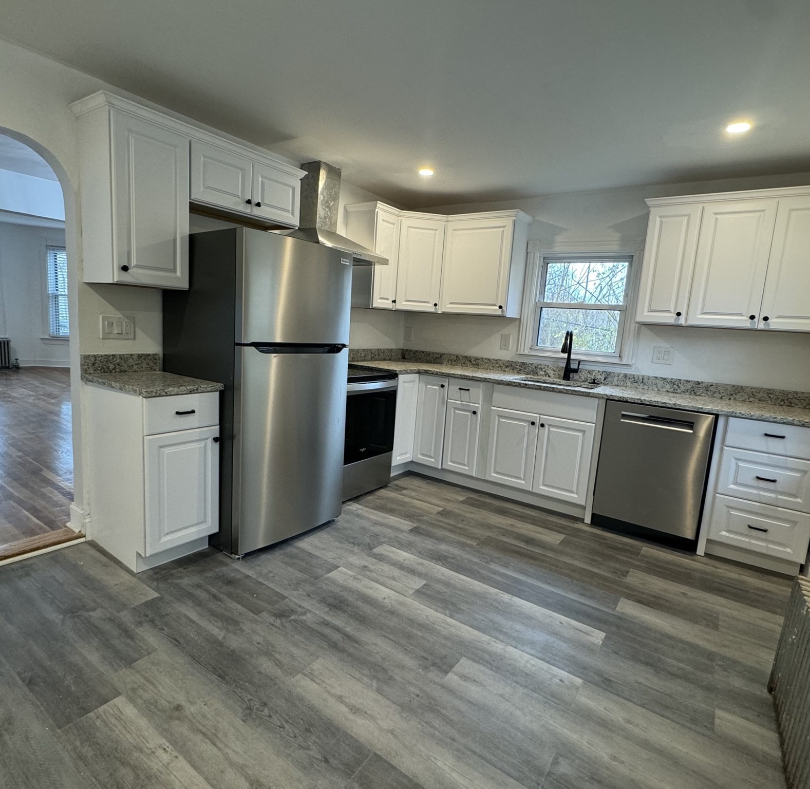 37 Hunt St, Brockton, MA 02302 - Image 5