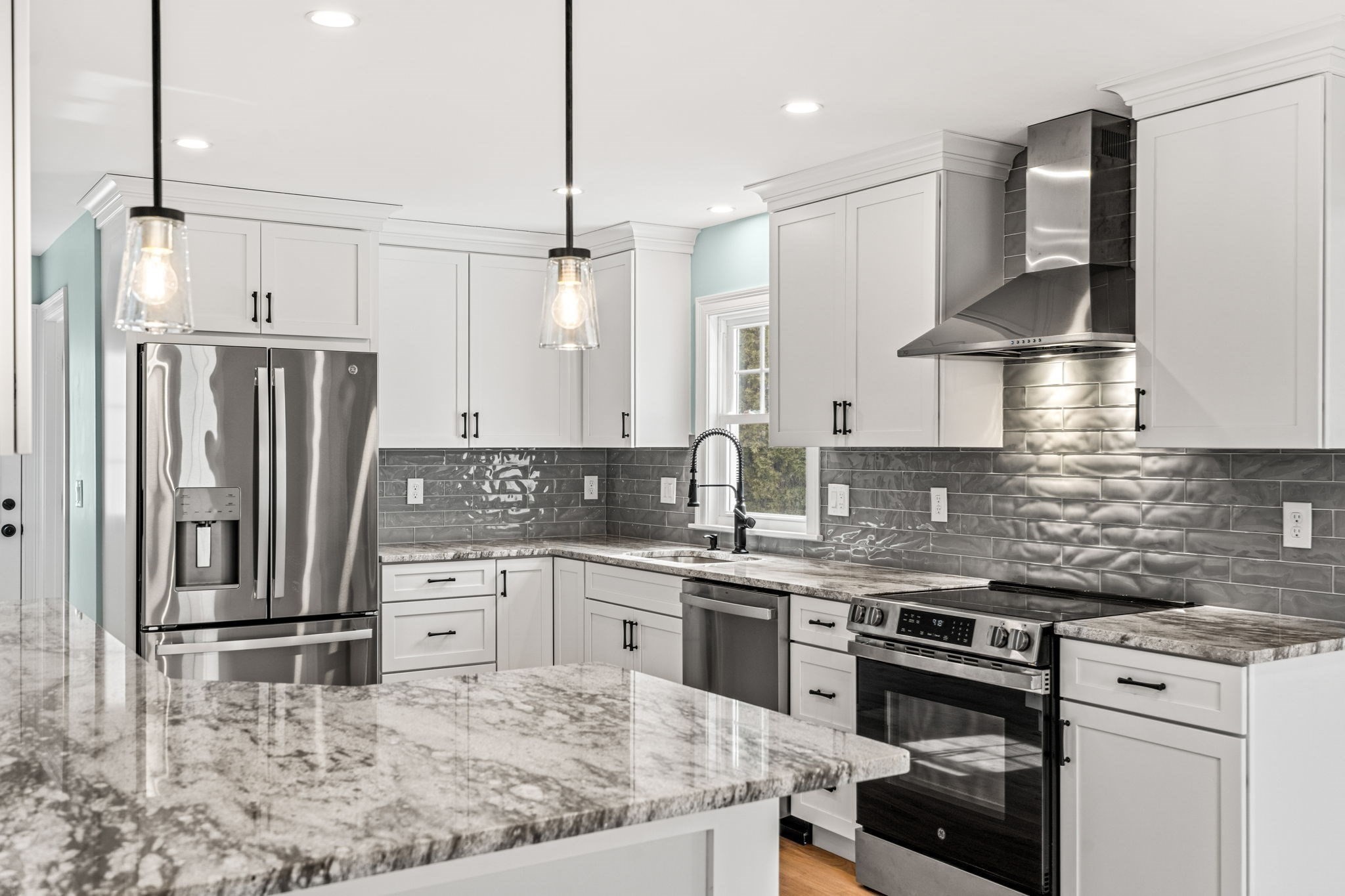 12 Eagle St, West Roxbury, Boston, MA 02132