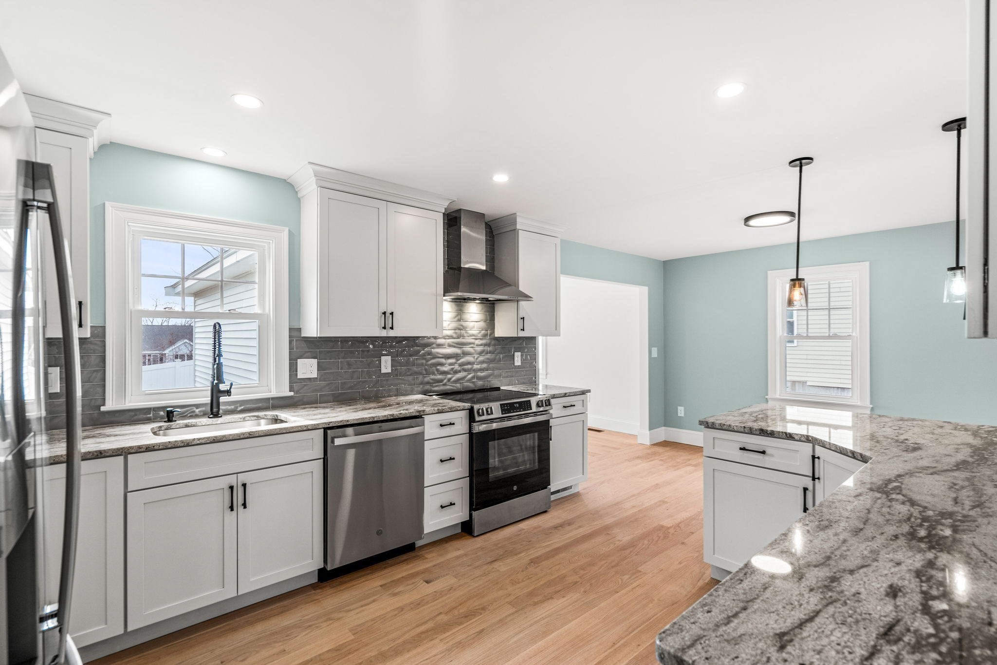 12 Eagle St, West Roxbury, Boston, MA 02132 - Image 2