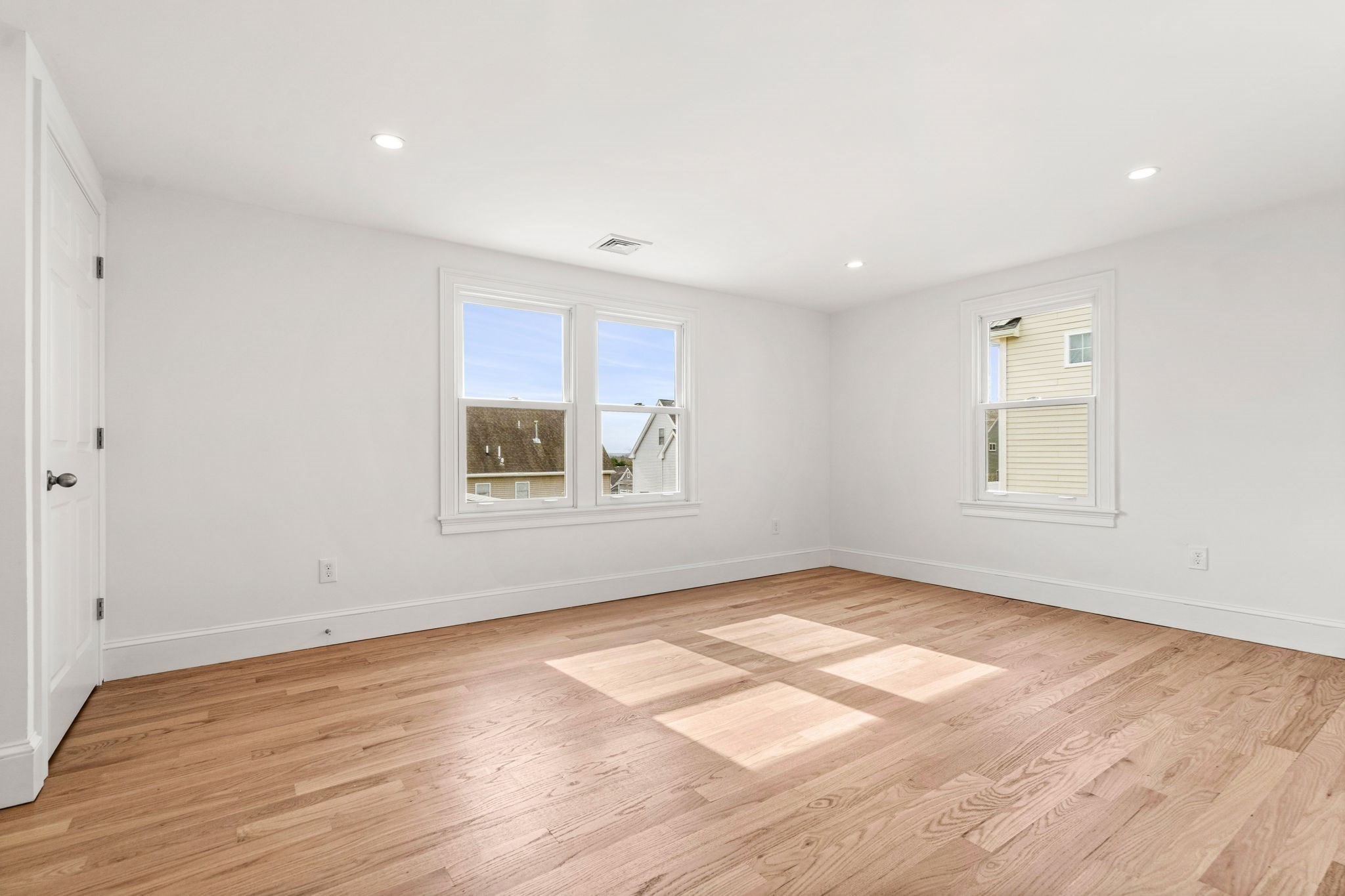 12 Eagle St, West Roxbury, Boston, MA 02132 - Image 14