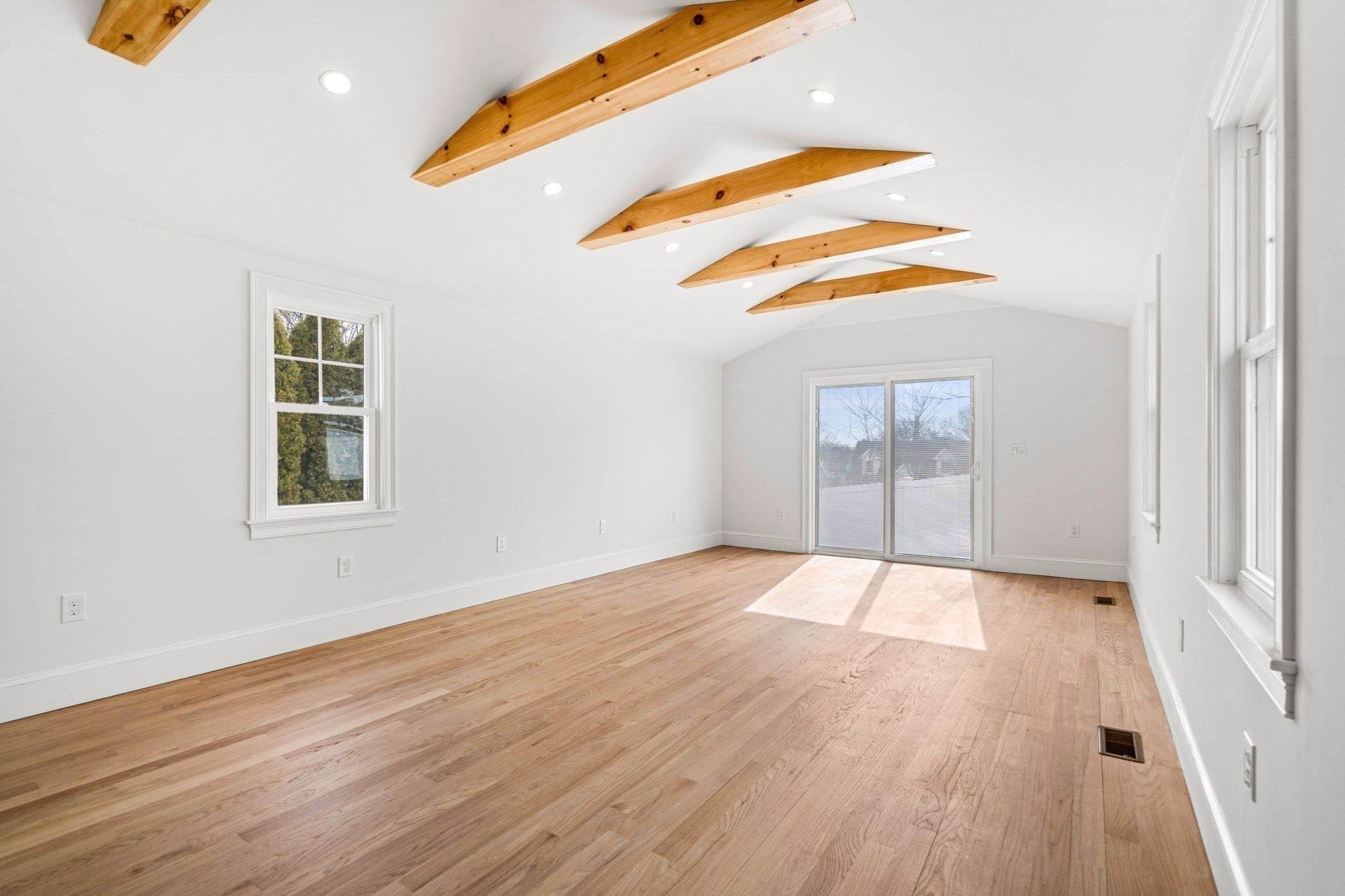 12 Eagle St, West Roxbury, Boston, MA 02132 - Image 10