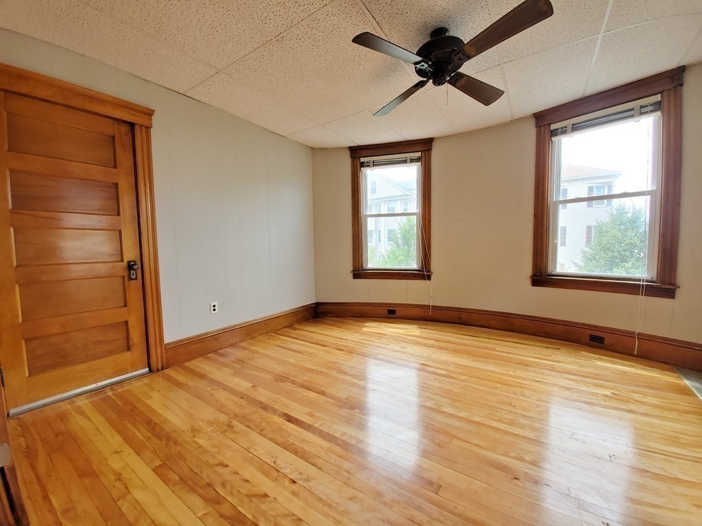 21 Hitchcock Rd, Worcester, MA 01603 - Image 12