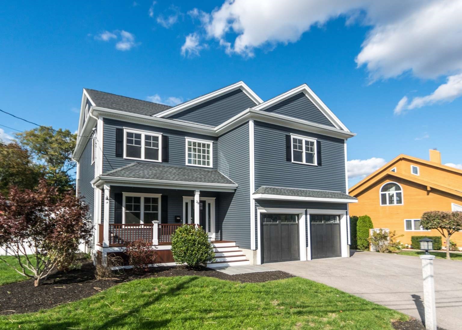 28 Goldencrest Ave, Waltham, MA 02451