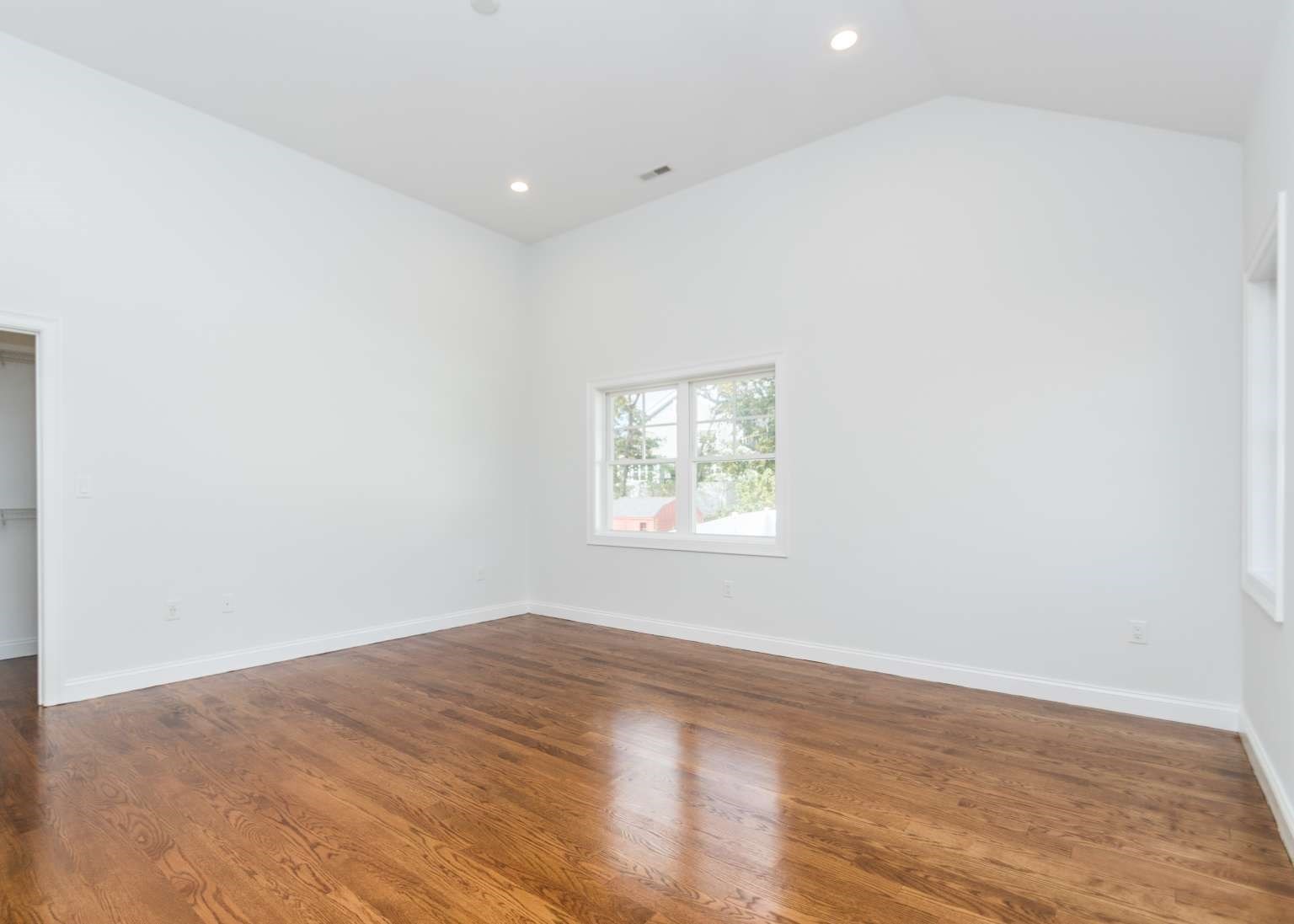 28 Goldencrest Ave, Waltham, MA 02451 - Image 19