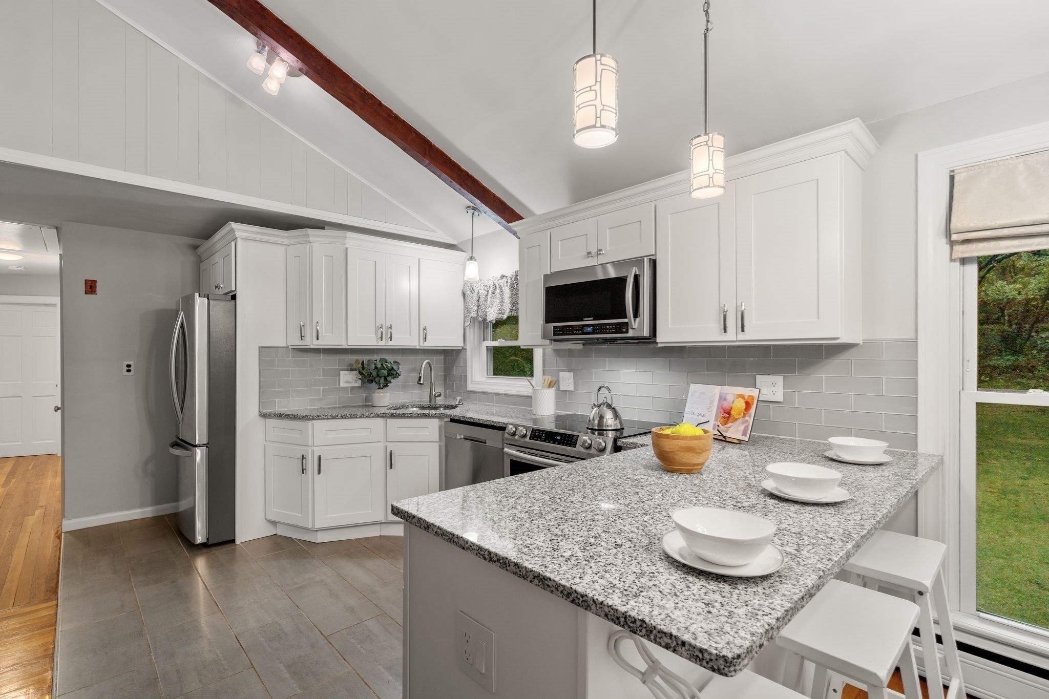 35 Beachview Ave, Malden, MA 02148 - Image 6