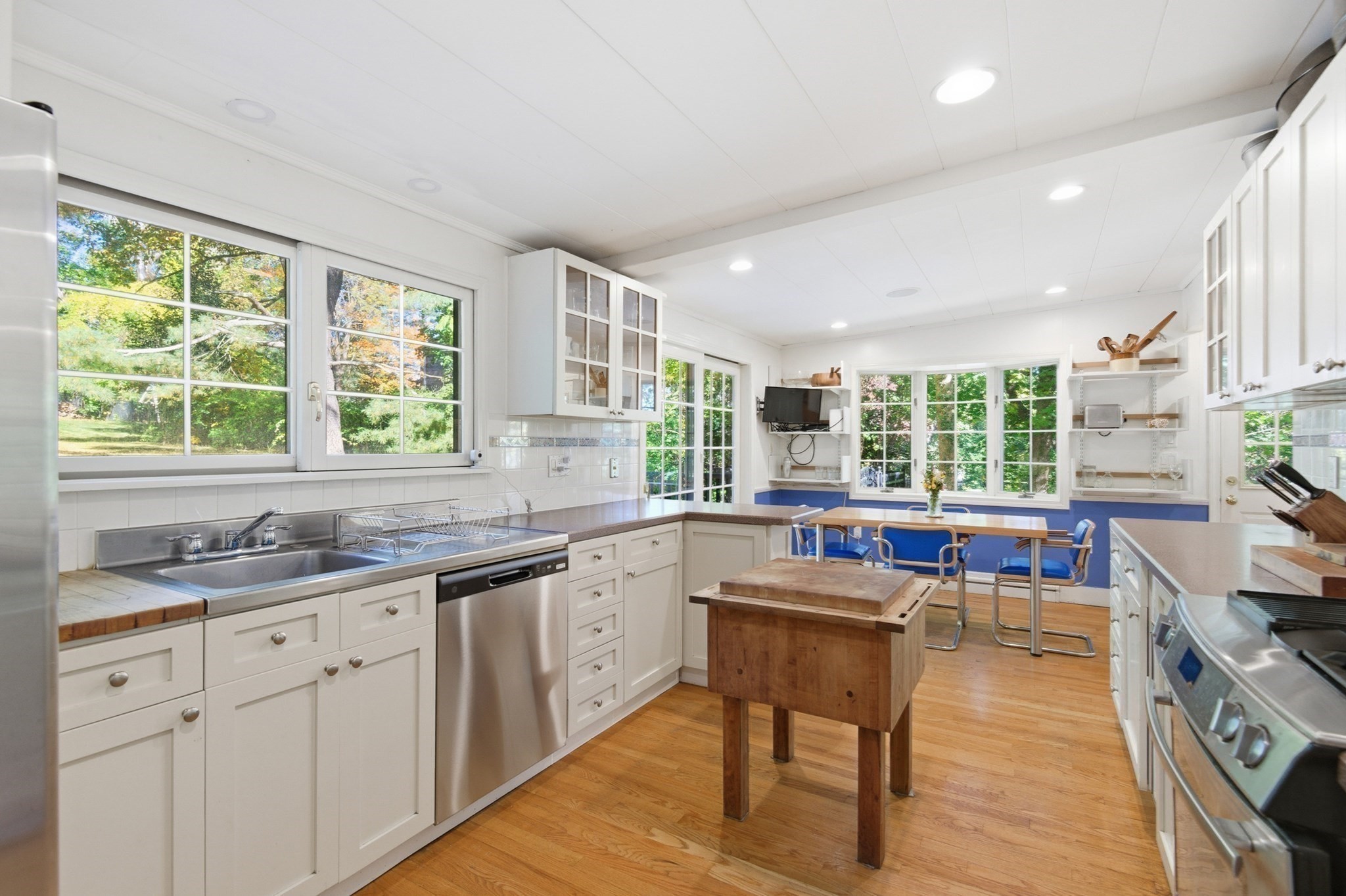 589 Brush Hill Road, Milton, MA 02186 - Image 15