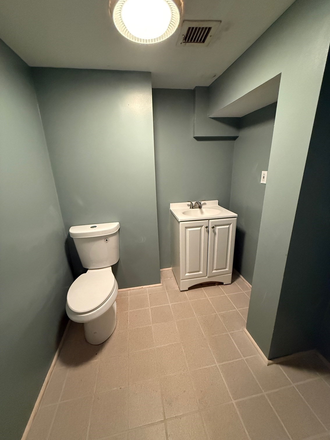 589 Brush Hill Road, Milton, MA 02186 - Image 36