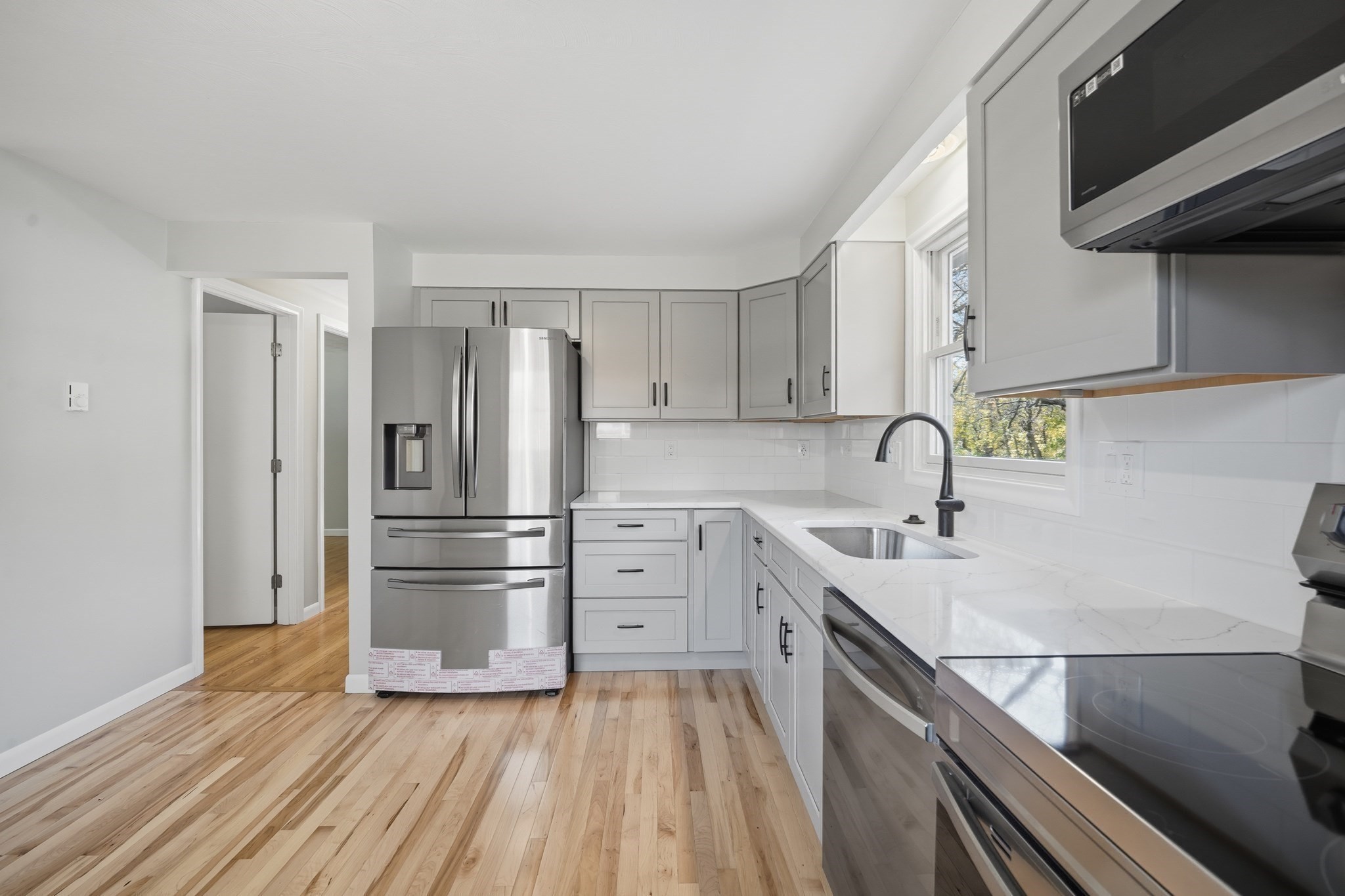 34 Hildreth Ave., South Hadley, MA 01075 - Image 9