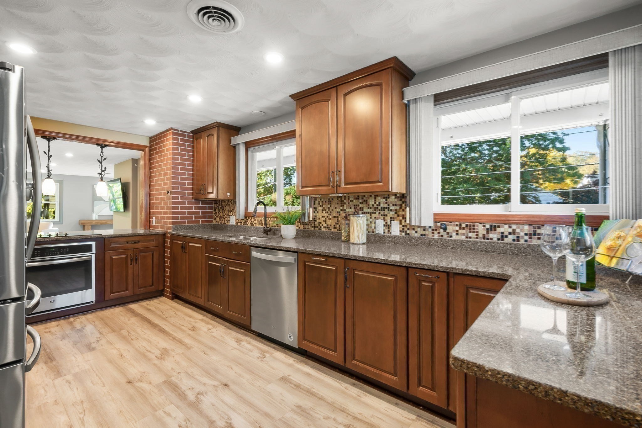 97 Oak St, Stoneham, MA 02180 - Image 19