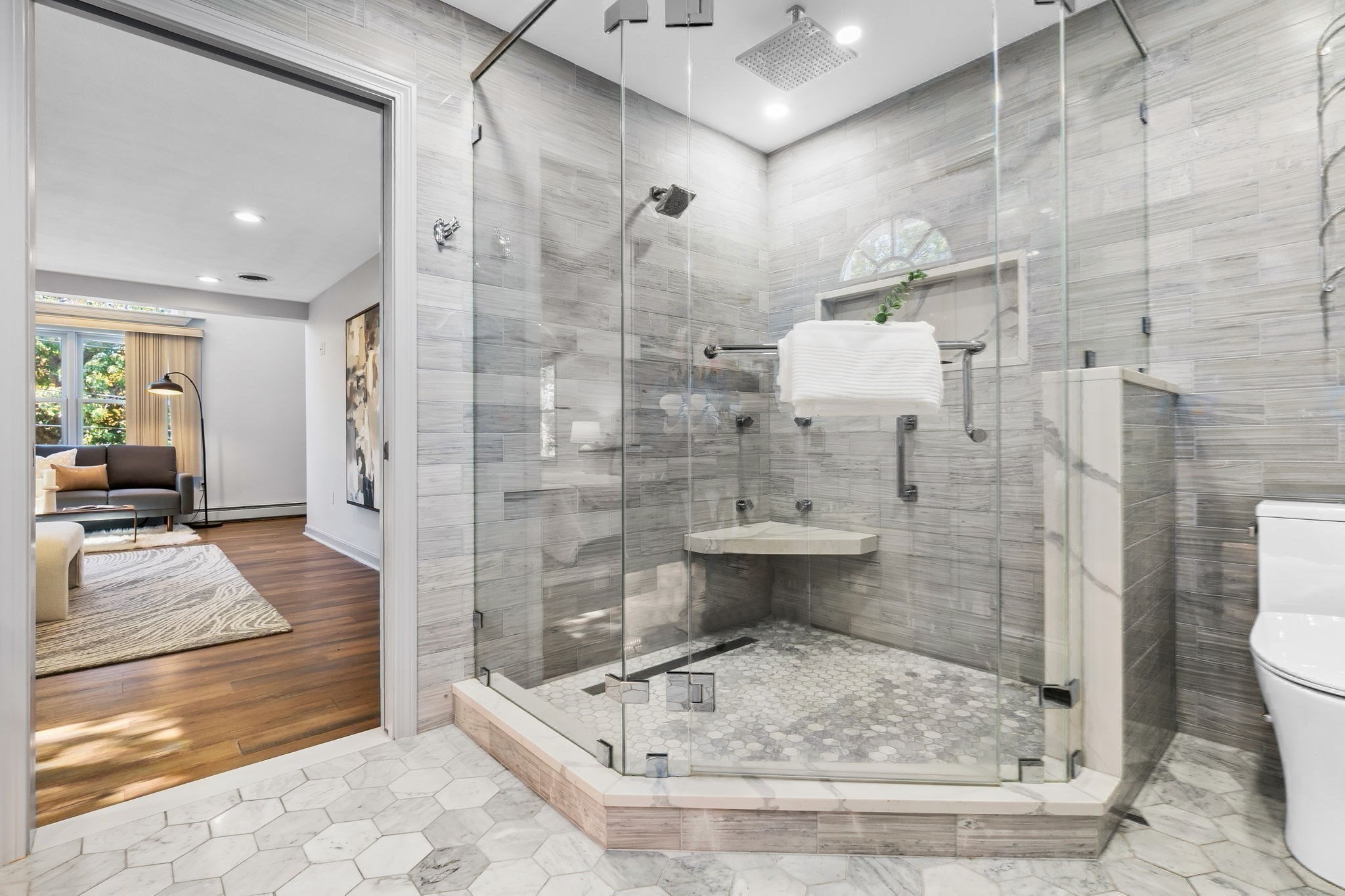 97 Oak St, Stoneham, MA 02180 - Image 7