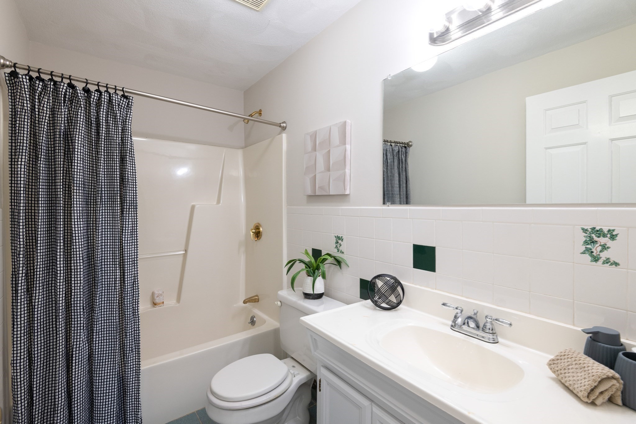 407 Washington St Unit 5, Dorchester, Boston, MA 02124 - Image 12