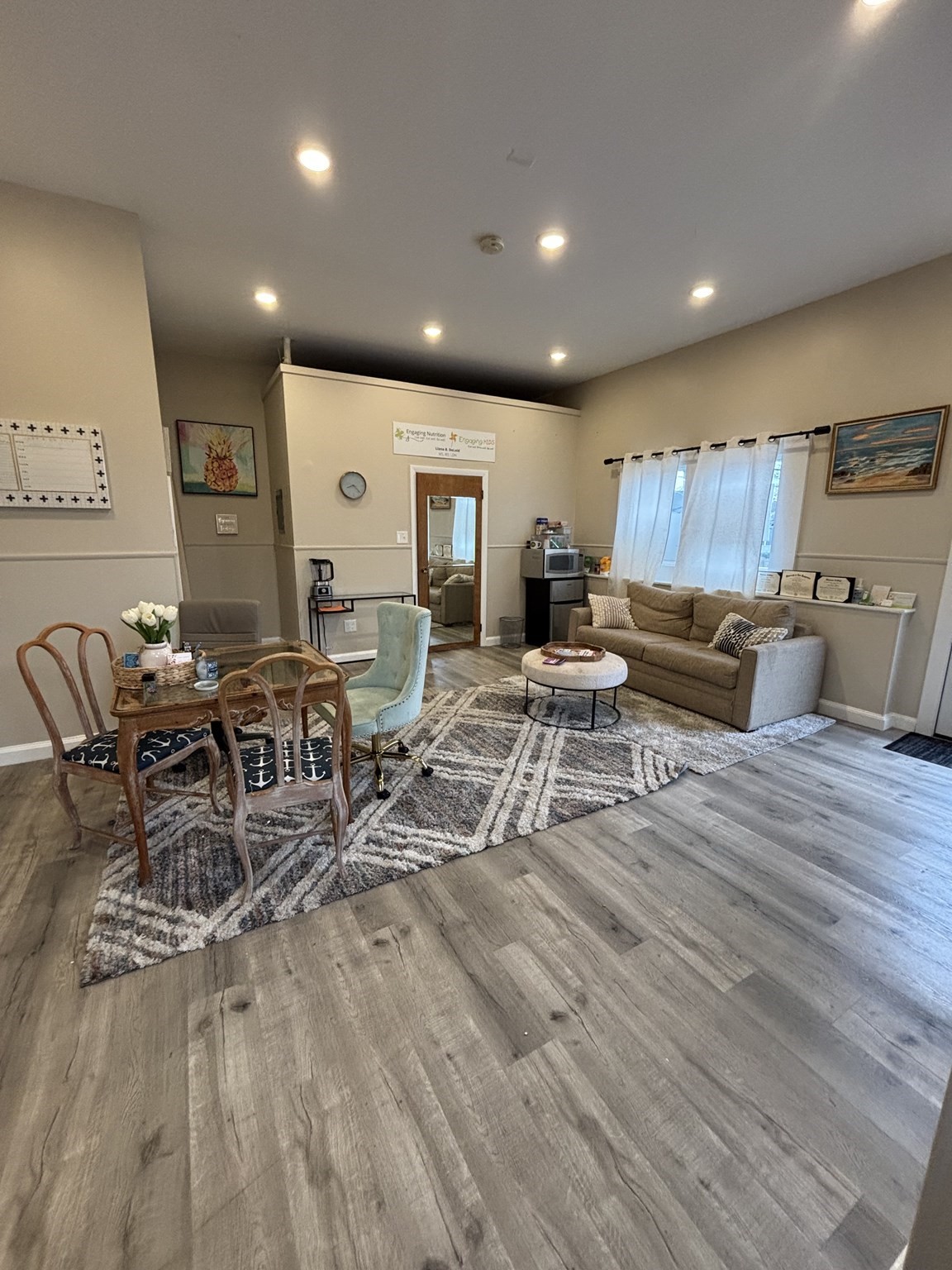 28 Atlantic Unit 3, Marblehead, MA 01945 - Image 2