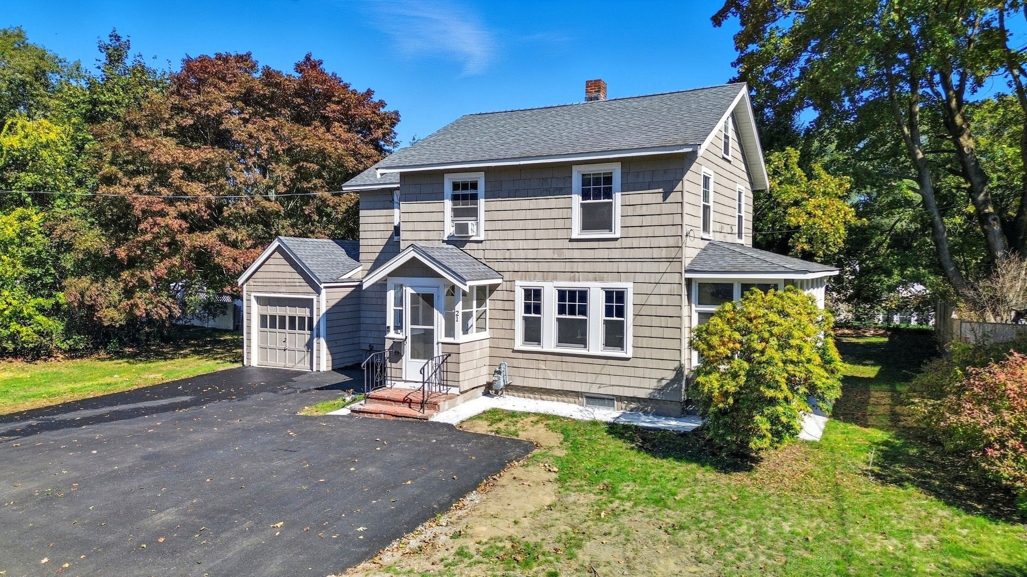 21 Gates Ave, Hudson, MA 01749 - Image 2