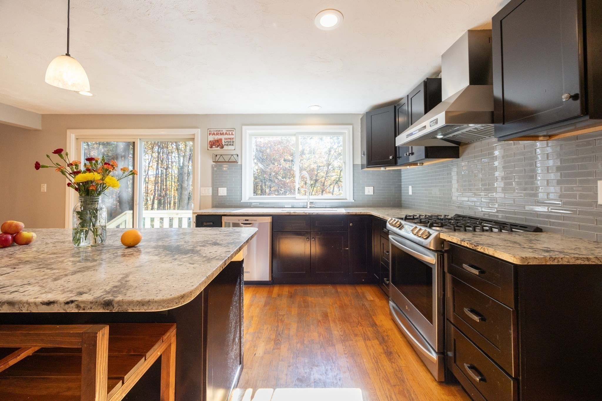 27 Fowler St, Upton, MA 01568 - Image 4