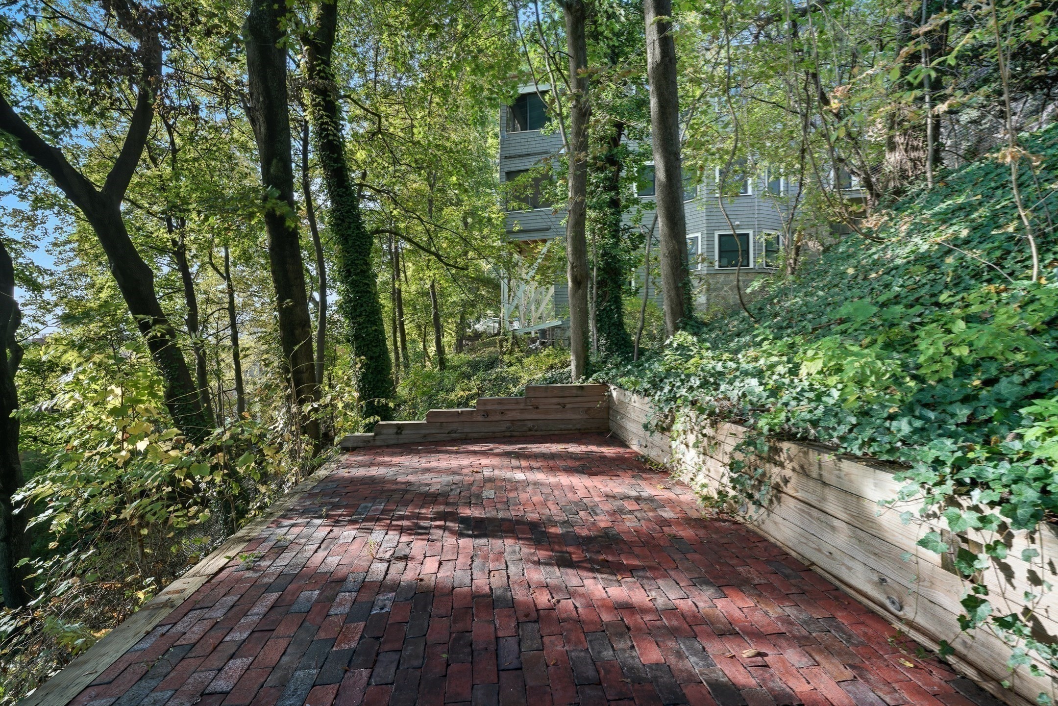 184 Rawson Rd, Brookline, MA 02445 - Image 23